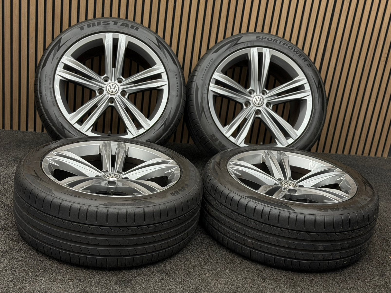 Originele 19 inch VW Tiguan 5N Sebring 5x112 ET38 255/45/19, 255 mm, ., Banden en Velgen, .