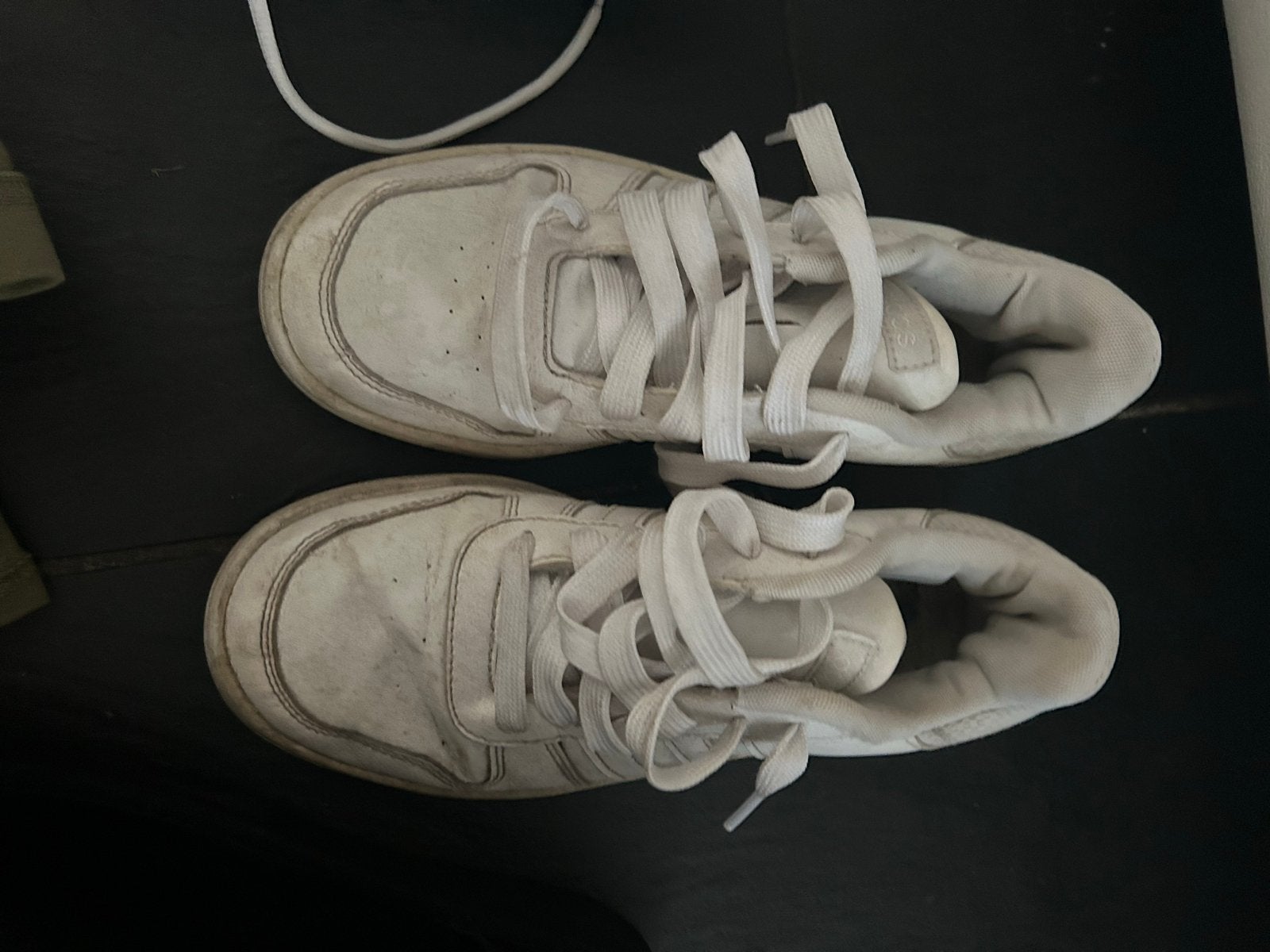Witte Adidas sneakers - Maat 38, Kleding | Dames, Schoenen, Ophalen, Gedragen, Wit, Sneakers of Gympen