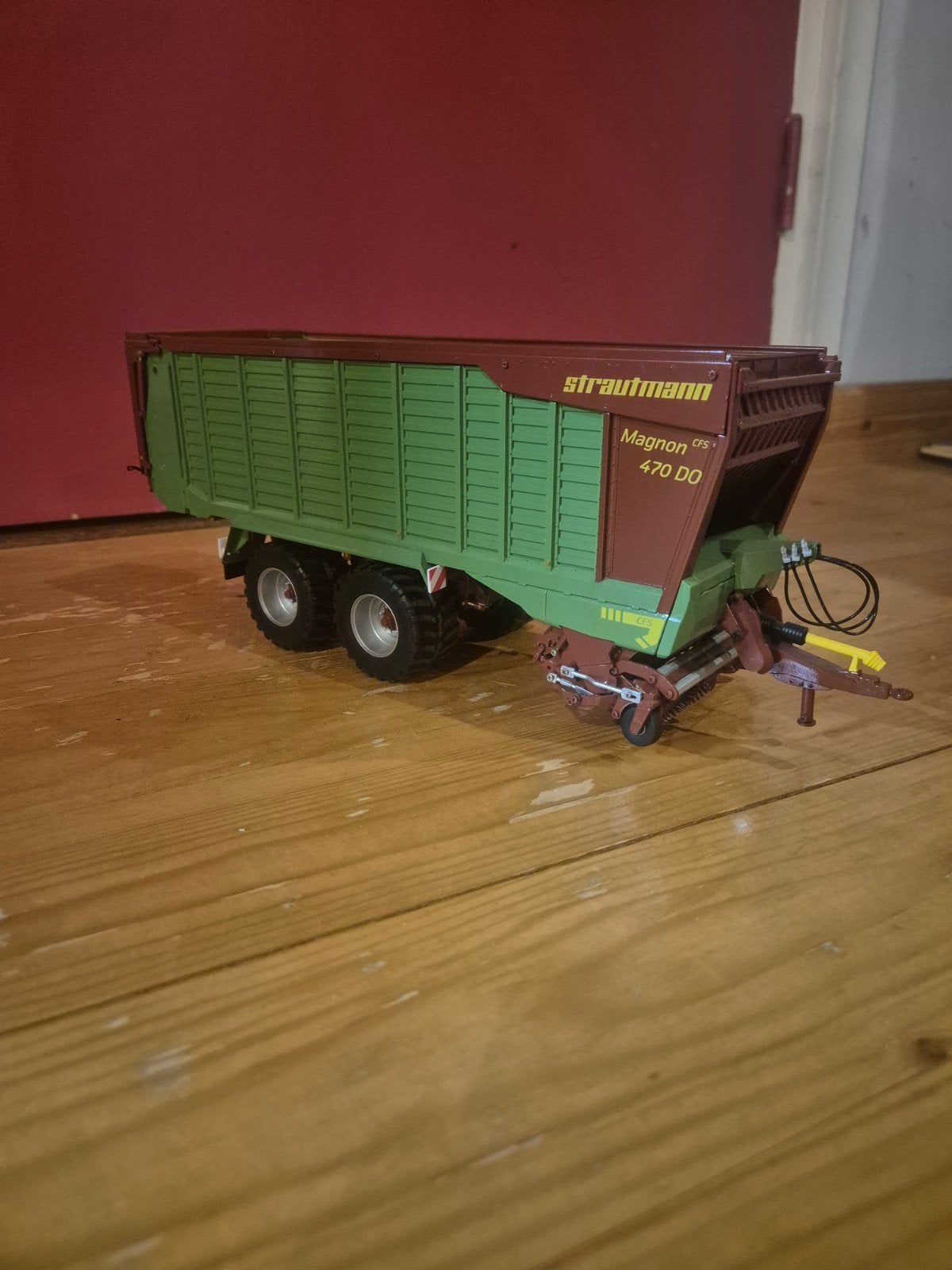 Strautmann magnon 470 do, Ophalen, Zo goed als nieuw, Tractor of Landbouw, Overige merken