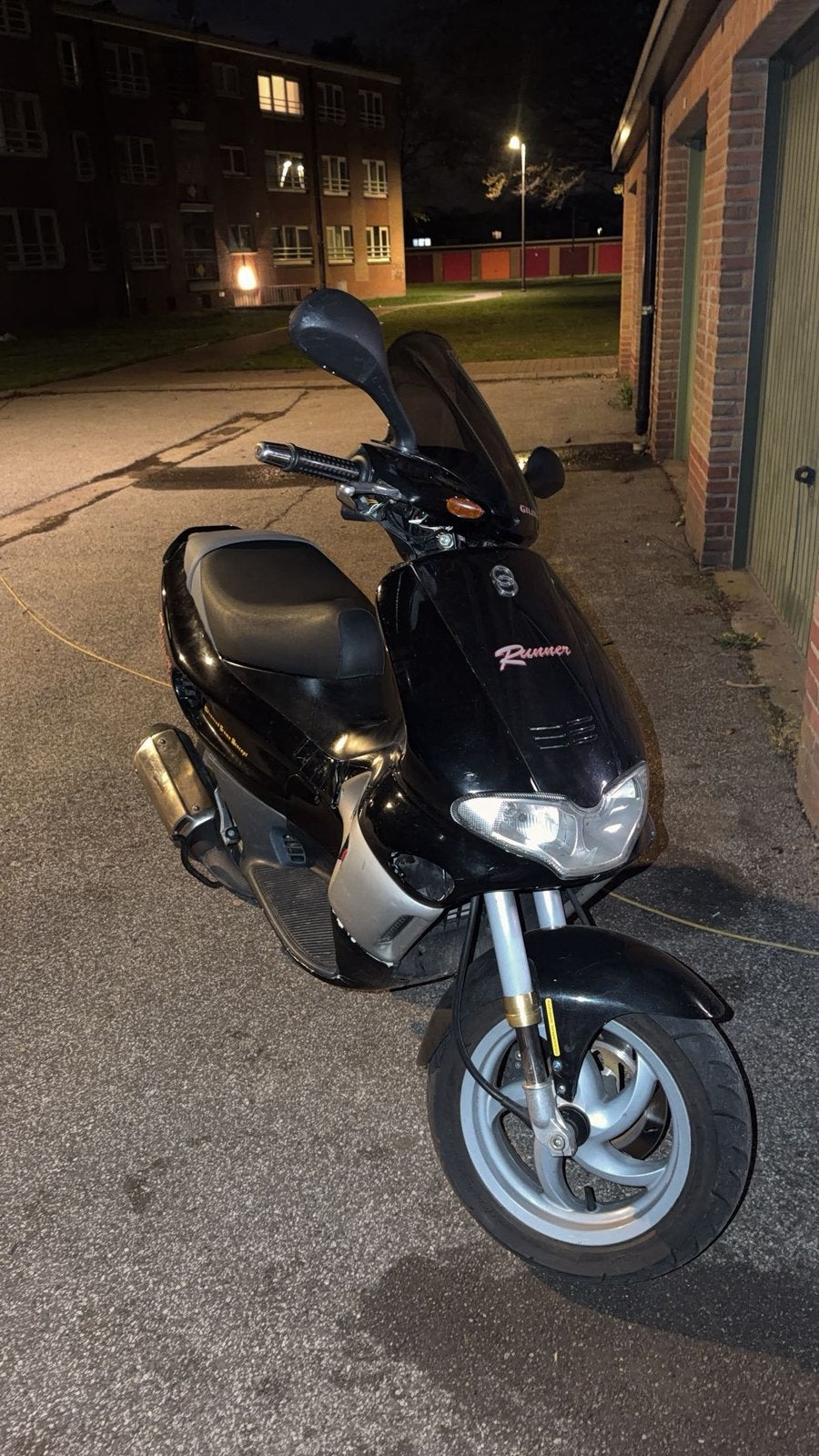 Runner 180, Ophalen, Zo goed als nieuw, Overige modellen