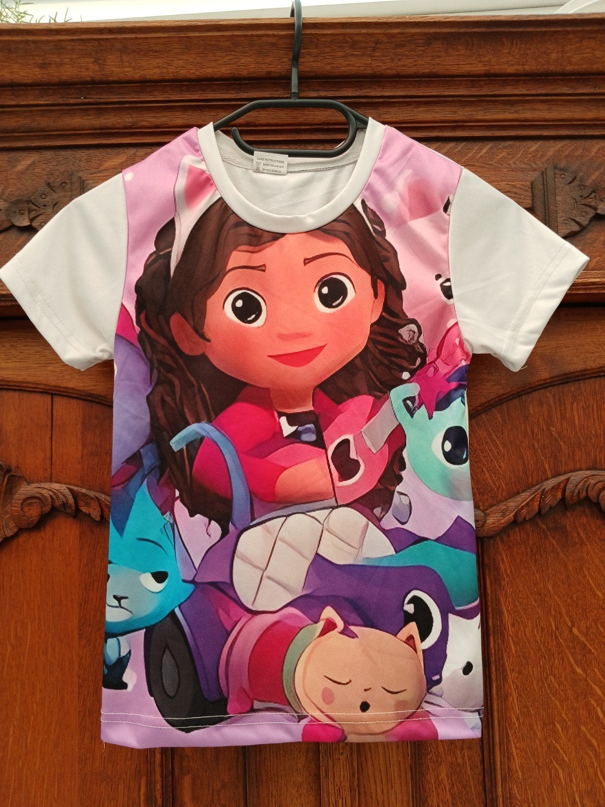 Vrolijk Gekleurd T-shirt met Cartoonprint Maat 130, Kinderen en Baby's, Kinderkleding | Maat 128, Jongen of Meisje, Nieuw, Ophalen of Verzenden