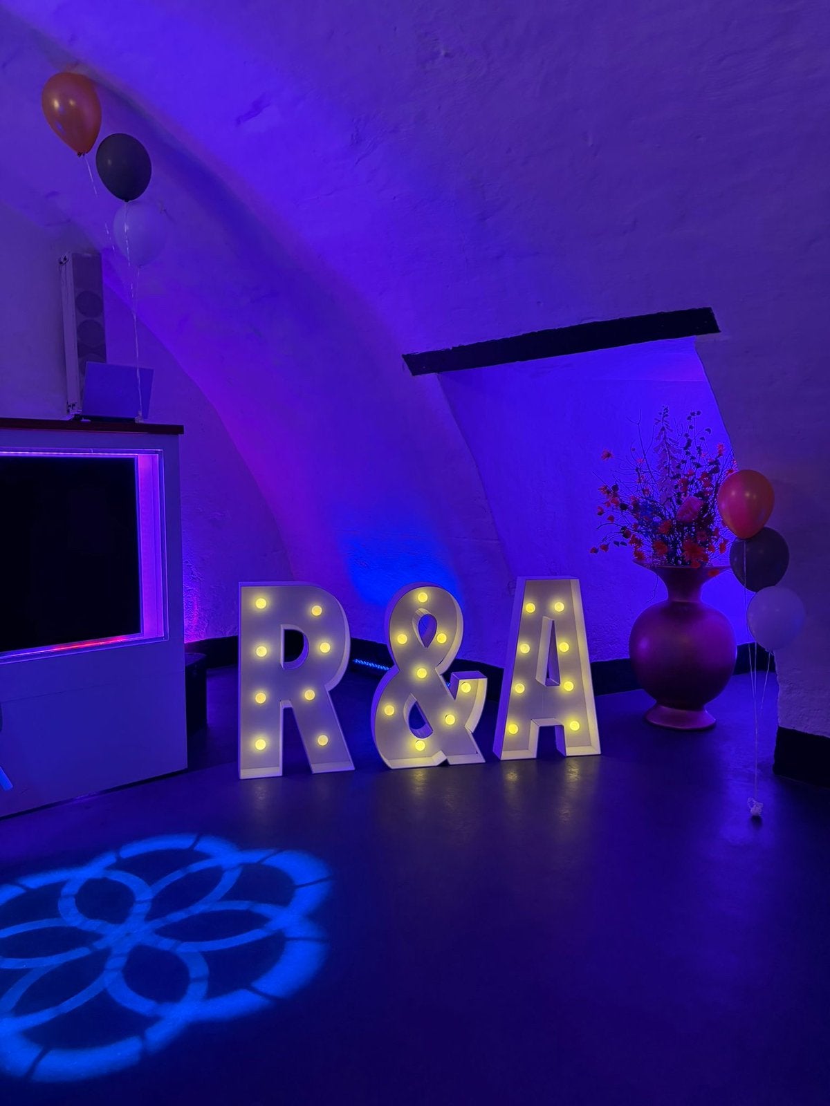 LED letters R&A, Ophalen, Gebruikt, Versiering, Geboorte of Huwelijk