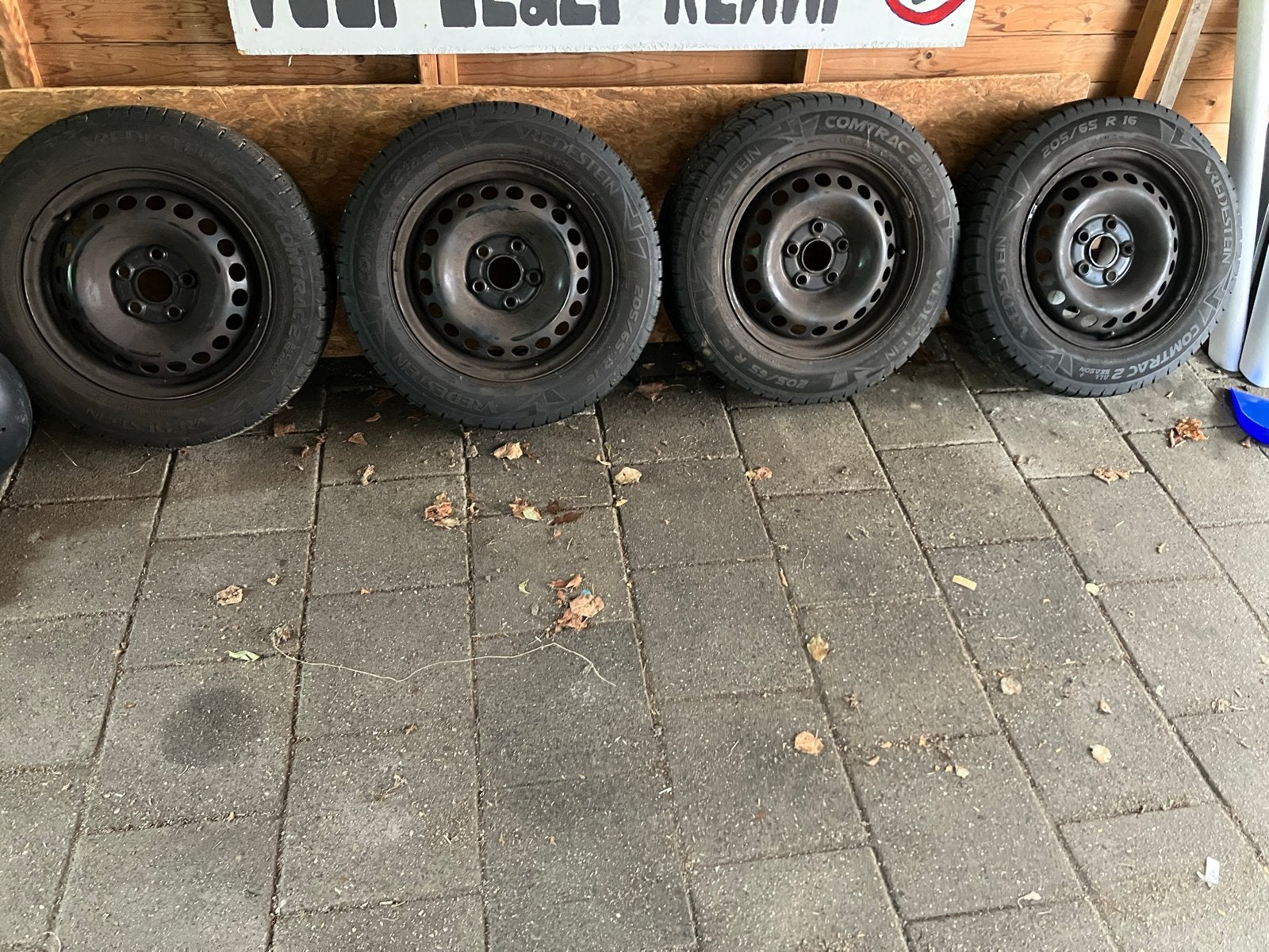 Winterbanden met velg voor VW Caravelle (2019), Auto-onderdelen, 16 inch, Banden en Velgen, Bestelwagen, Gebruikt