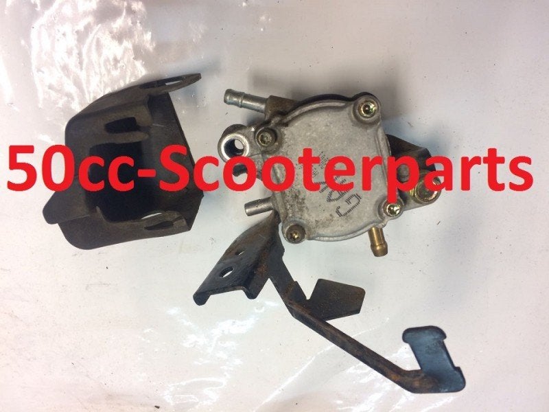 Benzinepomp Kymco dink 16700-KGC4-220 origineel gebruikt, Ophalen of Verzenden