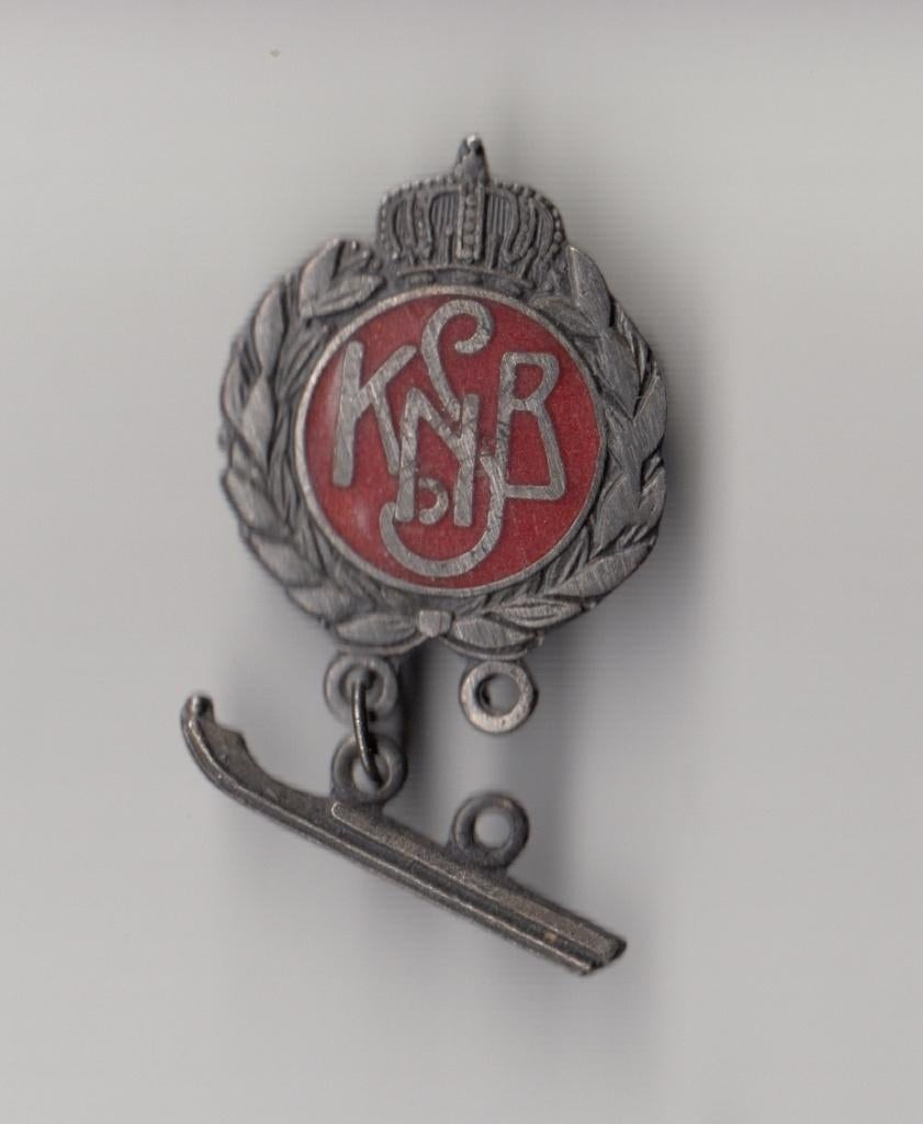 Schaatsen KNSB Schaats Bond broche, Verzamelen, Speldjes, Pins en Buttons, Gebruikt, Niet vindbaar, Niet vindbaar, Speldje of Pin
