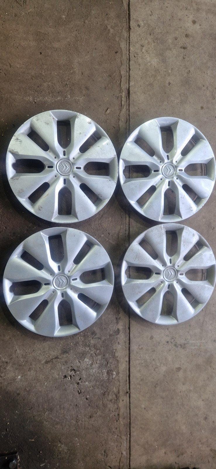 Wieldoppen Citroën C1 14 inch (set van 4), Auto diversen, Ophalen of Verzenden, Gebruikt