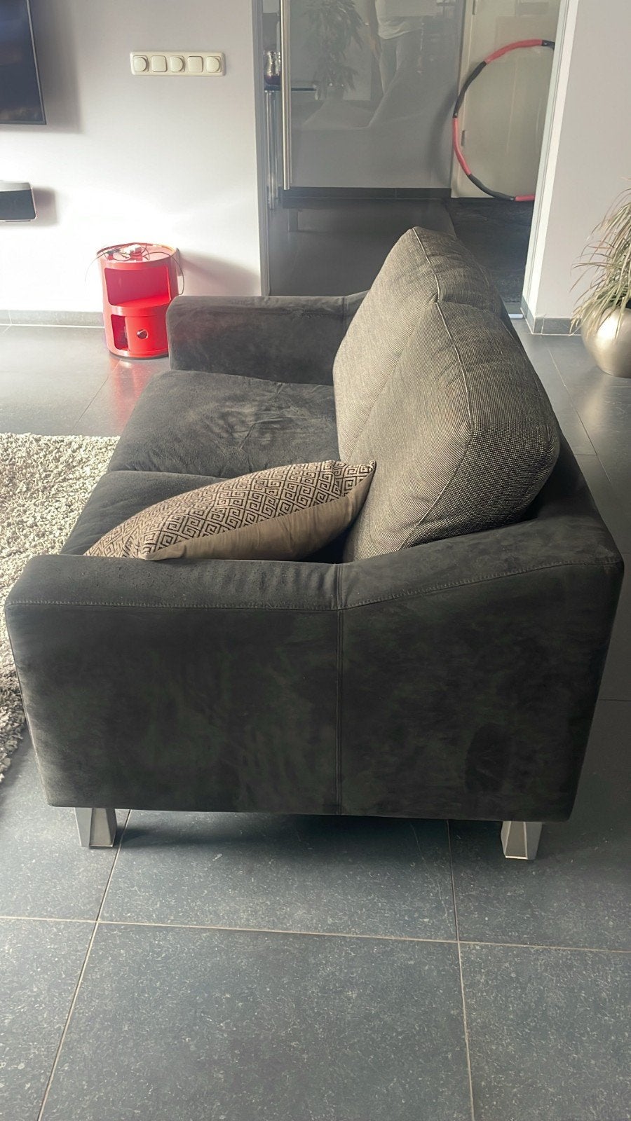 Leolux 2-zits bank - Antraciet, Ophalen, Gebruikt, 75 tot 100 cm, Modern