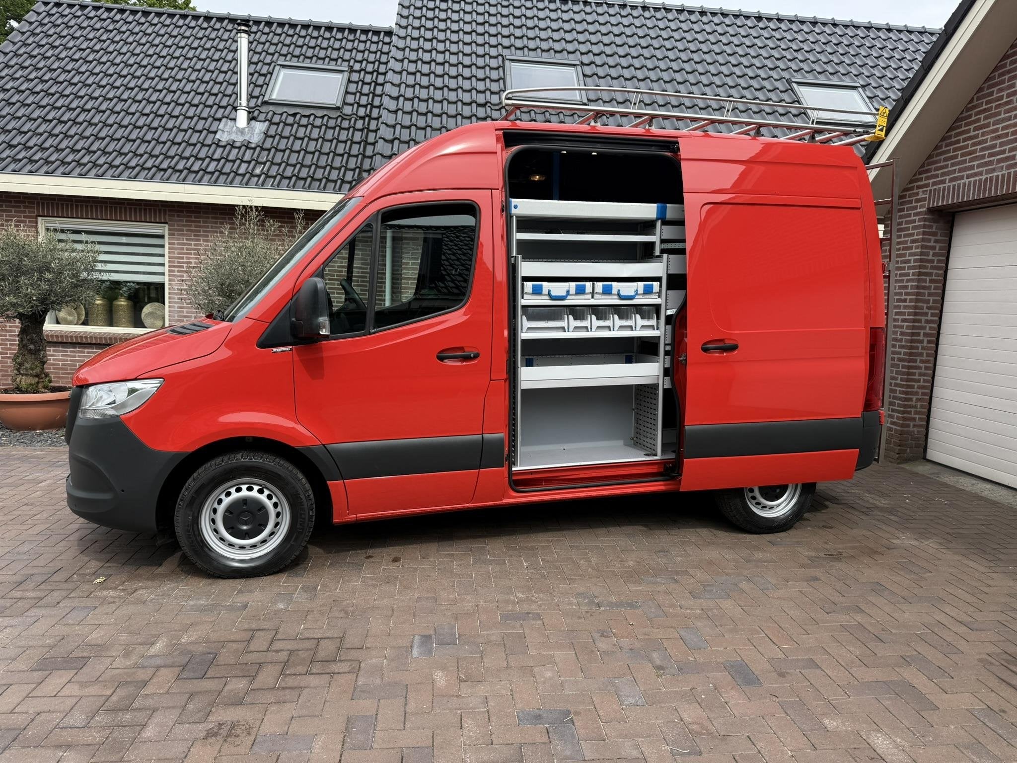 Mercedes-Benz Sprinter 314 2.2 CDI L1H2 EURO VI-D Sortimo se, Auto's, Voorwielaandrijving, Stof, Gebruikt, Euro 6