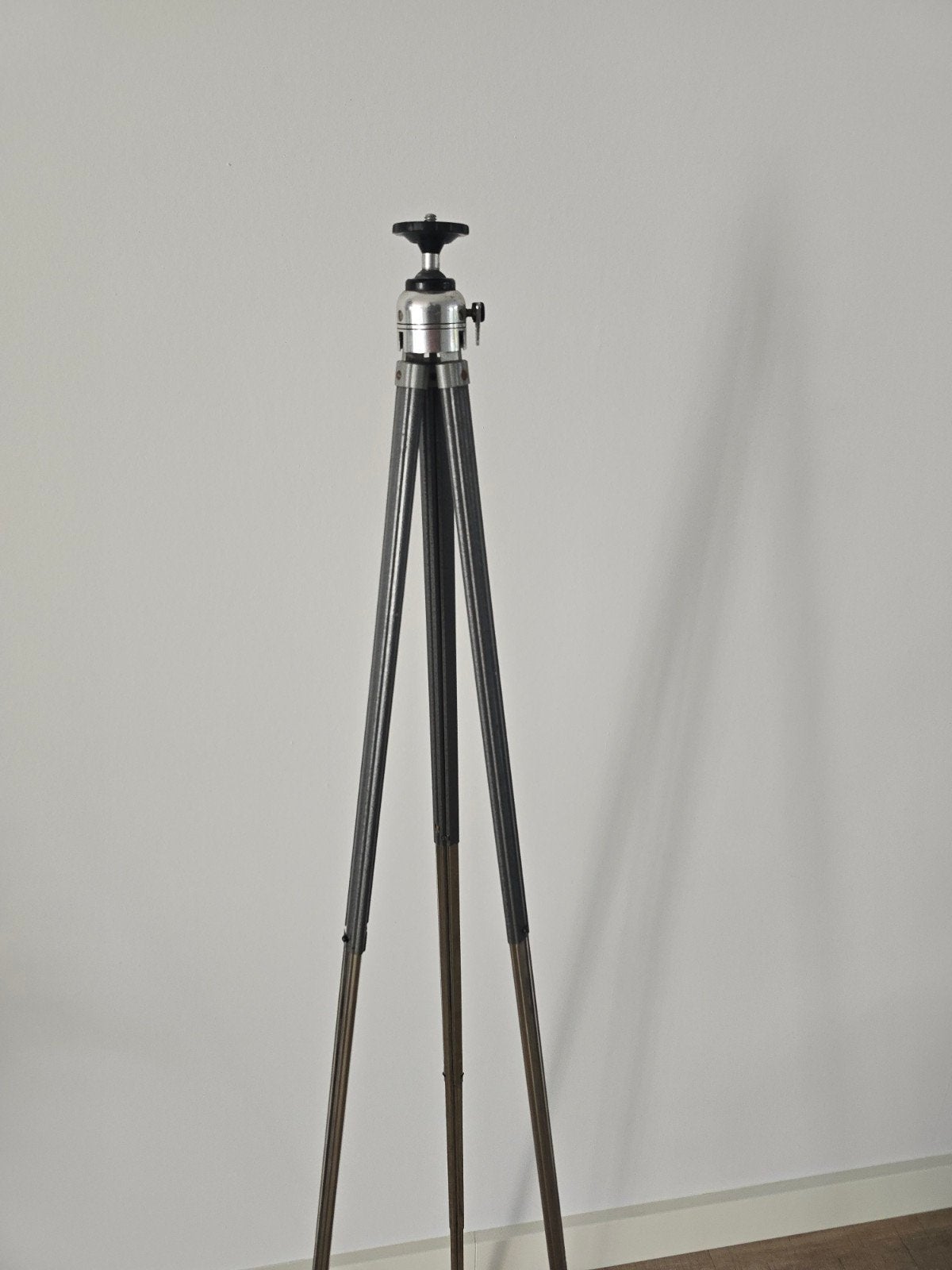 camerastatief van het merk  Bilora Stabilo 1114 €29, Audio, Tv en Foto, Ophalen of Verzenden, Driepoot