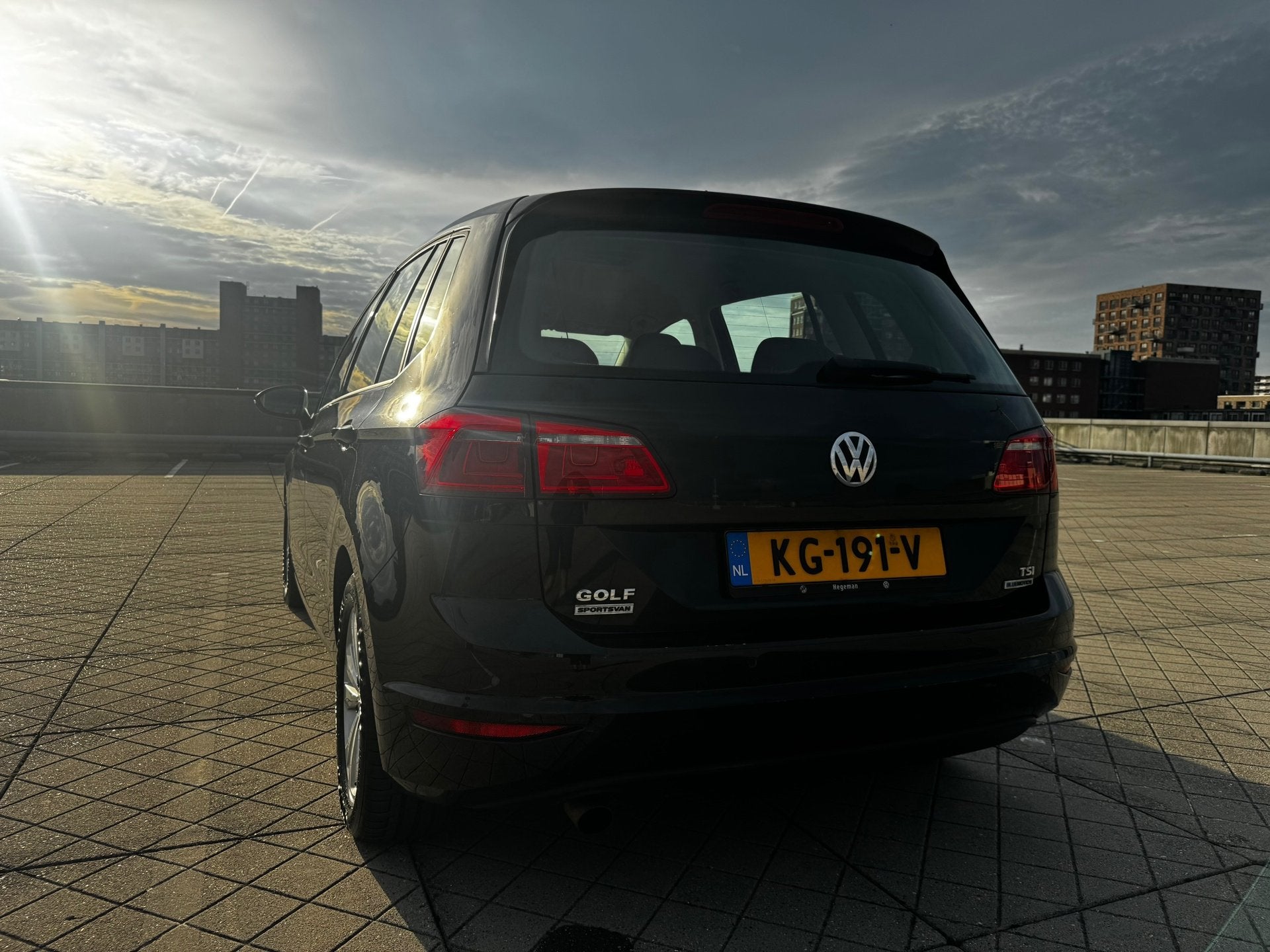 Foto 3 van Volkswagen Golf Sportsvan 1.0 TSI Comfortline CLIMA CRUISE