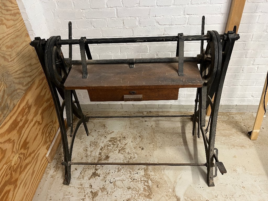 Antieke tekentafel, Ophalen, Gebruikt, Minder dan 130 cm