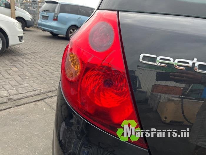 Achterlicht links van een Kia Ceed