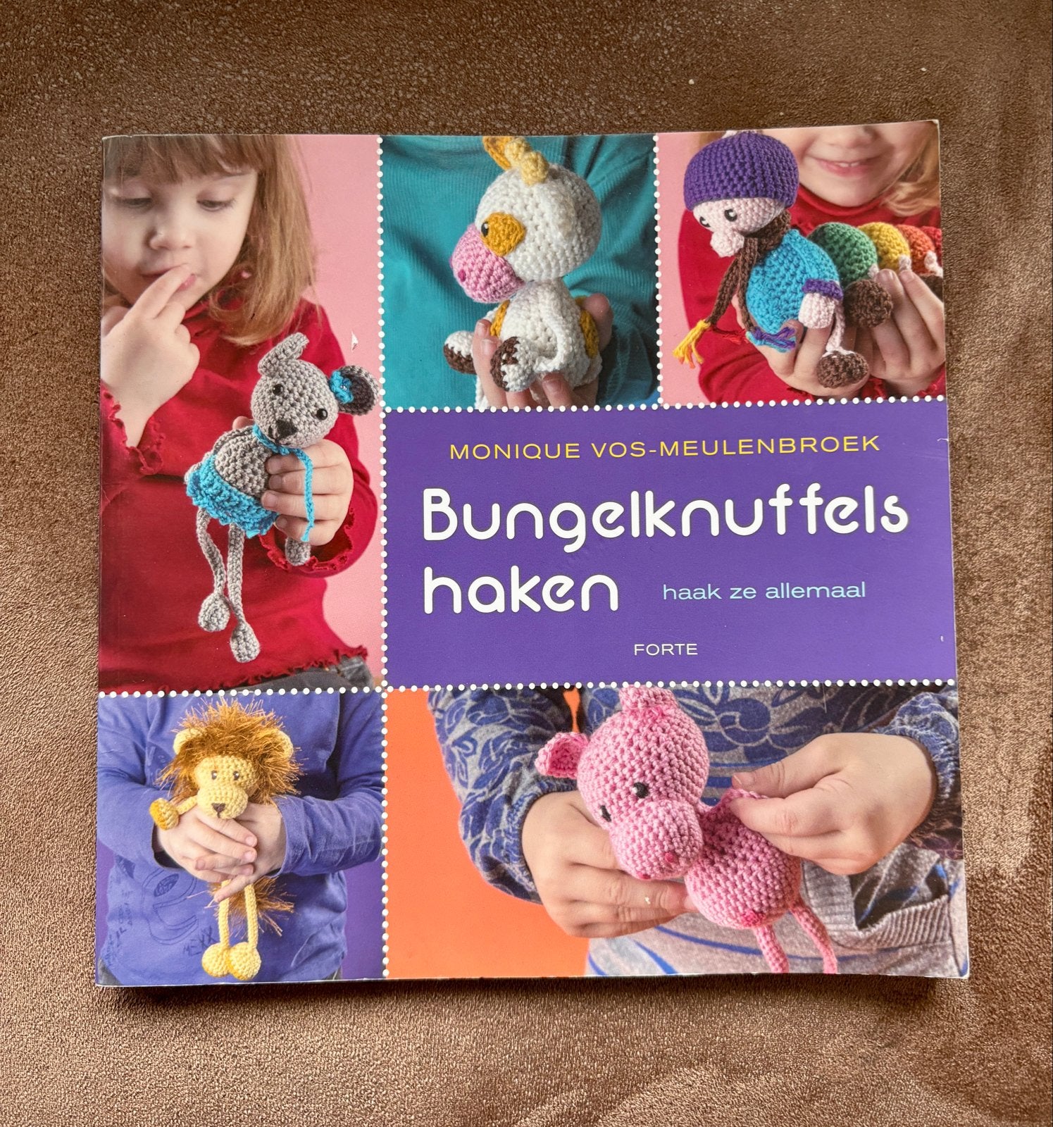 Bungelknuffels haken - Haakboek Monique Vos-Meulenbroek, Hobby en Vrije tijd, Ophalen of Verzenden, Gebruikt, Haken, Patroon of Boek