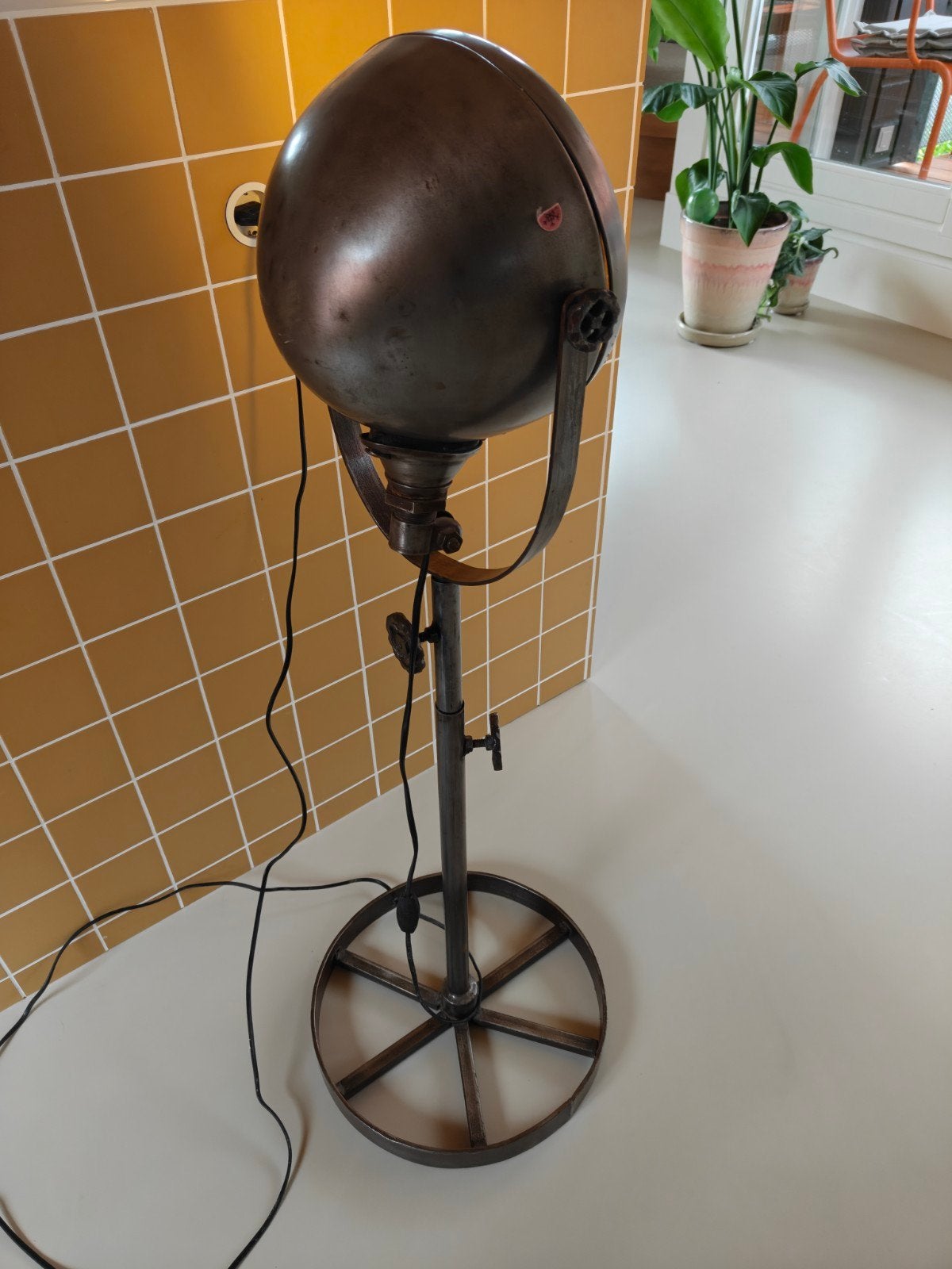 Industriële Vloerlamp met Vintage Auto Koplamp, Ophalen