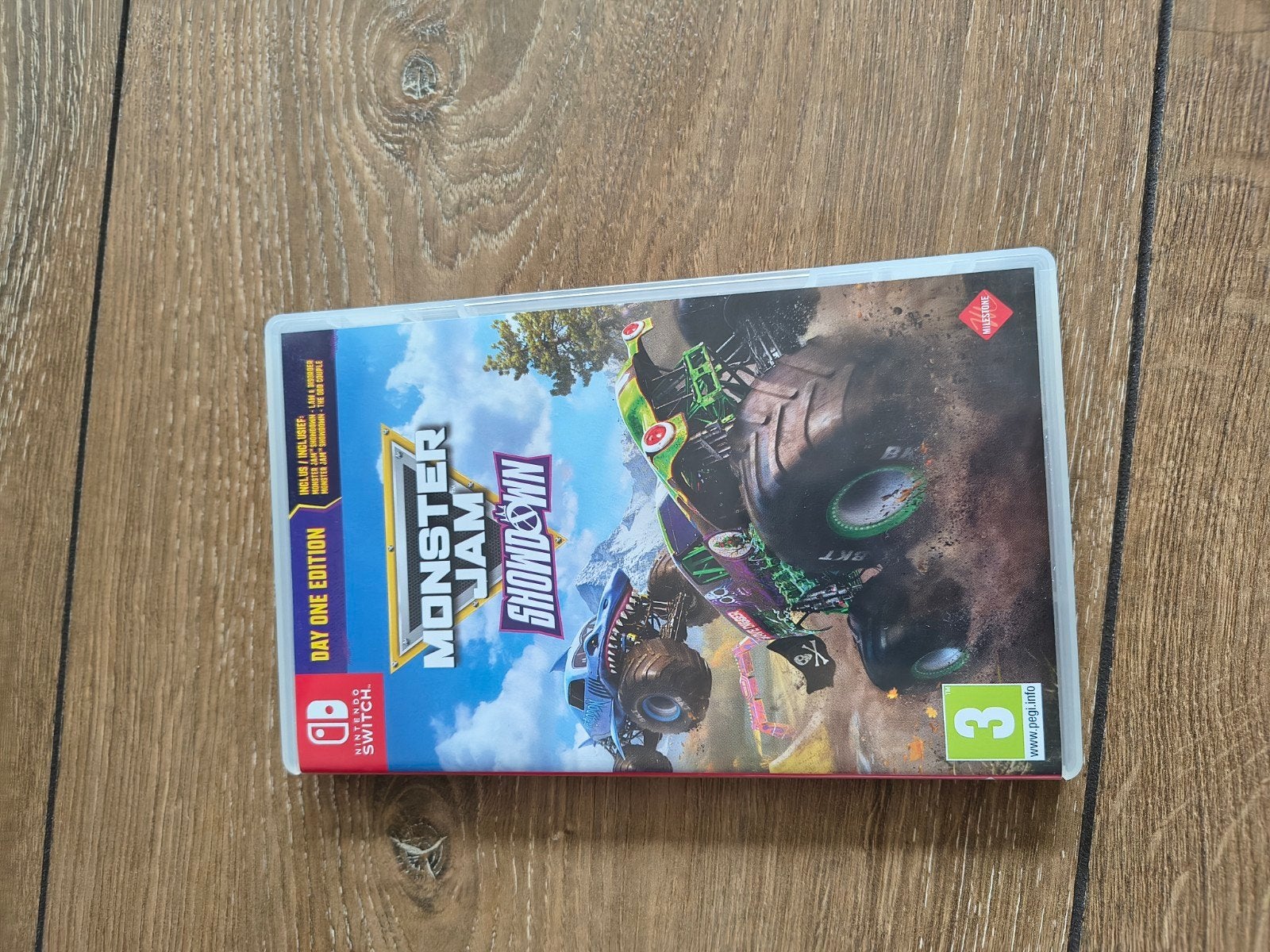 Monster Jam Showdown - Day One Edition (Nintendo Switch), 1 speler, Racen en Vliegen, Ophalen of Verzenden, Zo goed als nieuw