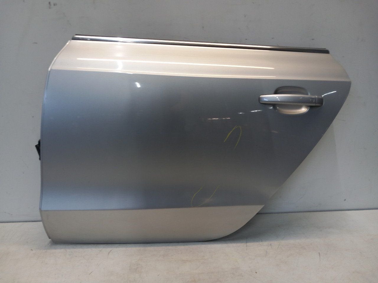 Portier links achter Audi A5, Auto-onderdelen, Onderdelen@venauto.nl, Van der Ven Autorecycling B.V., Gebruikt, Ettenseweg 76, 4706 PB Roosendaal, The Netherlands
