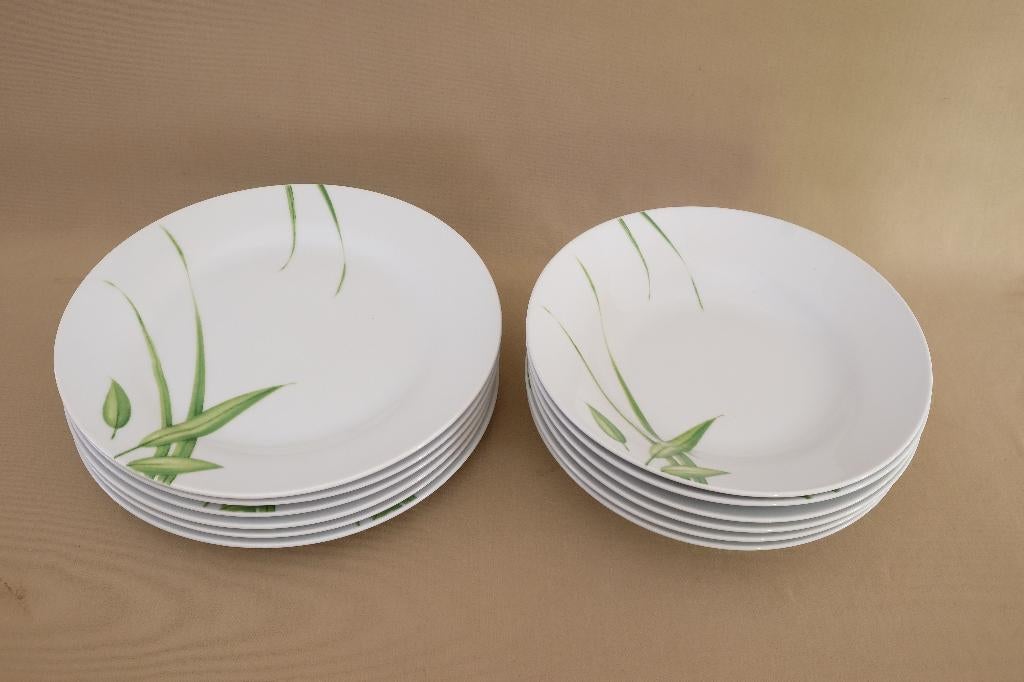 Set 6 diepe en 6 dinerborden Lemon Grass  als nieuw, Ophalen of Verzenden, Zo goed als nieuw, Bord(en), Overige stijlen