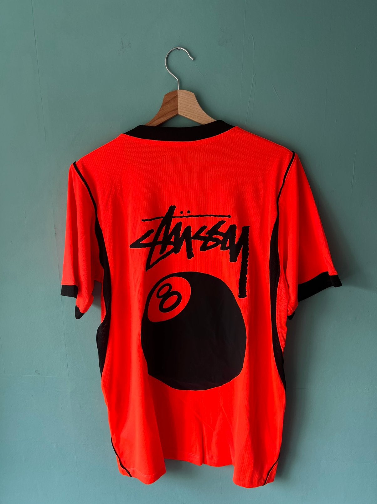 Nederlands elftal thuisshirt WK 2026 Stüssy 8 Ball Maat L, Maat 52/54 (L), Nieuw, Oranje, Ophalen of Verzenden