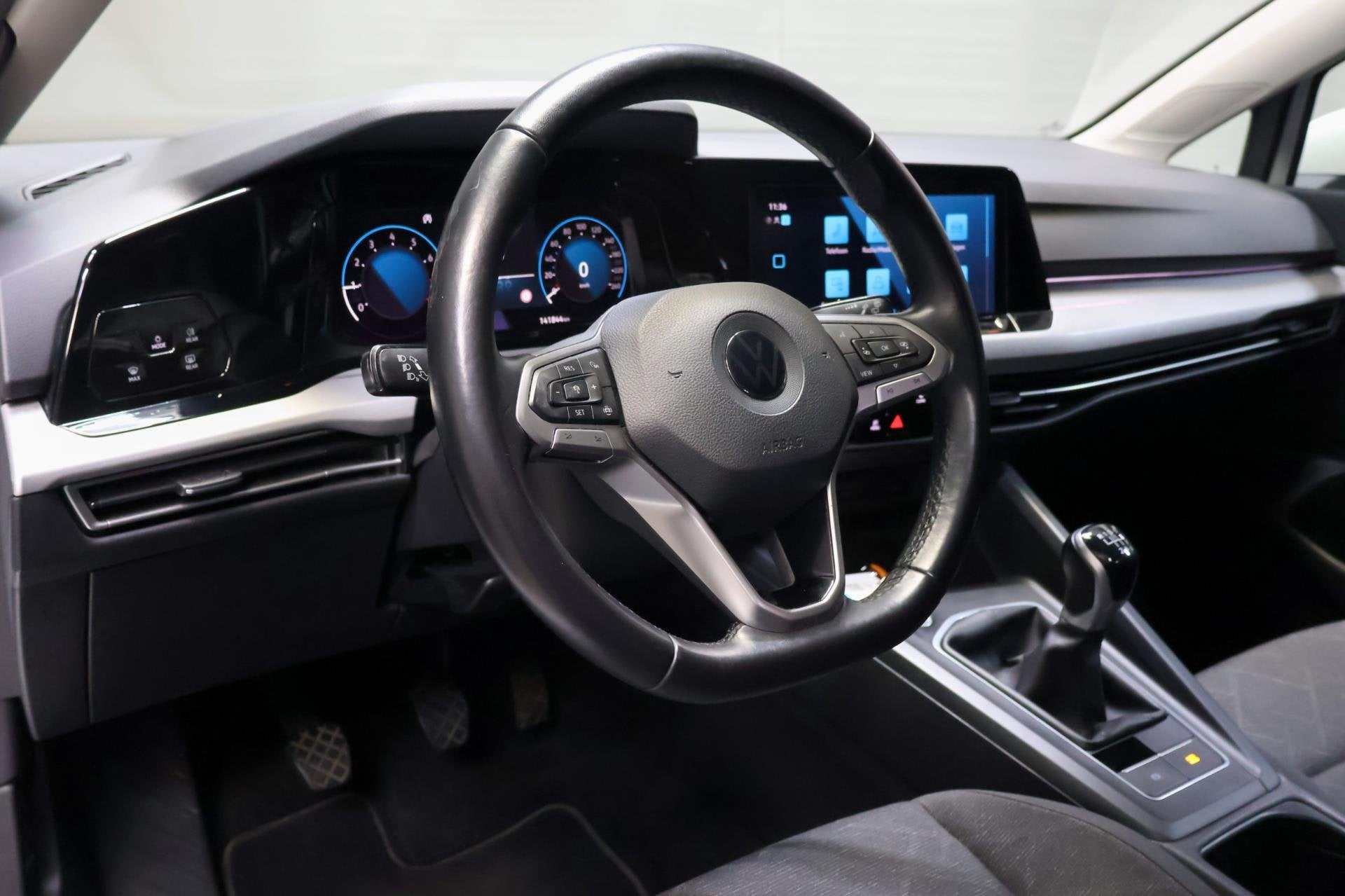 Volkswagen Golf 1.0 TSI Life, Auto's, Voorwielaandrijving, Euro 6, Wit, Origineel Nederlands