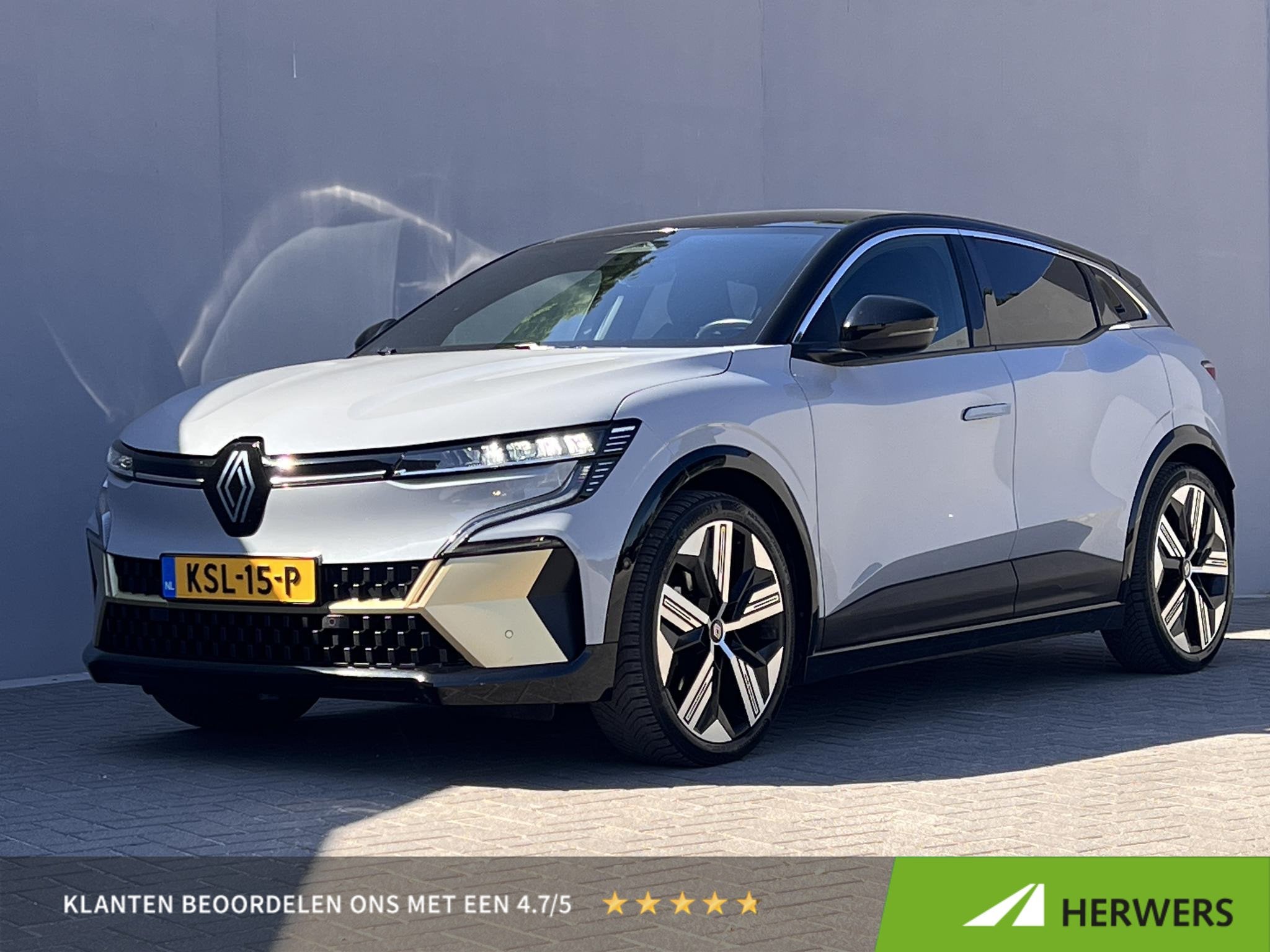 Renault Megane E-Tech EV60 Optimum Charge Iconic / Dealer on