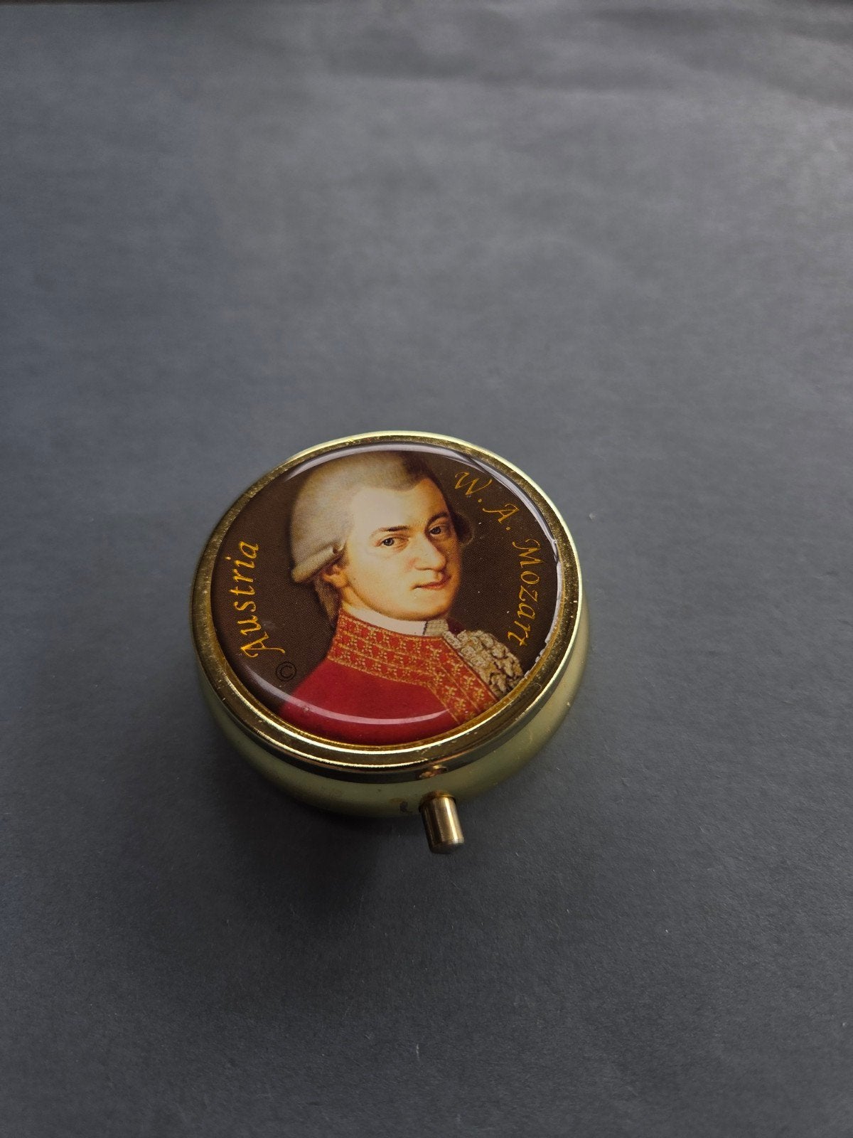 oud pillendoosje mozart, Antiek en Kunst, Verzenden