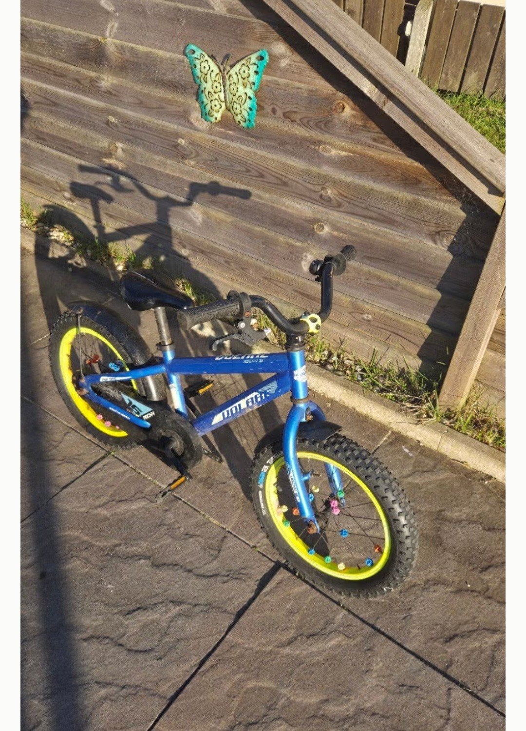 Stoere blauwe 16 inch fiets, Fietsen en Brommers, Fietsen | Kinderfietsjes, Ophalen, Gebruikt, 16 tot 20 inch