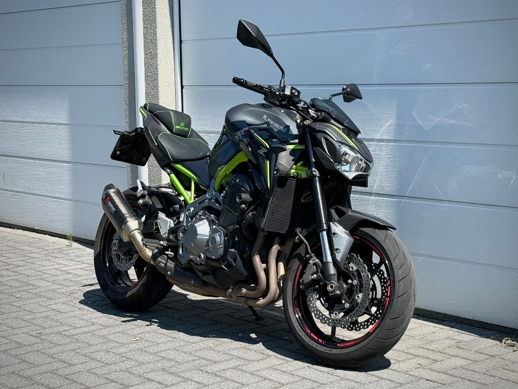 Kawasaki Z900 | AKRAPOVIC | QUICKSHIFTER | TOPSTAAT |, Kawasaki, Motorrijbewijs A, 948 cc, Sportuitlaat