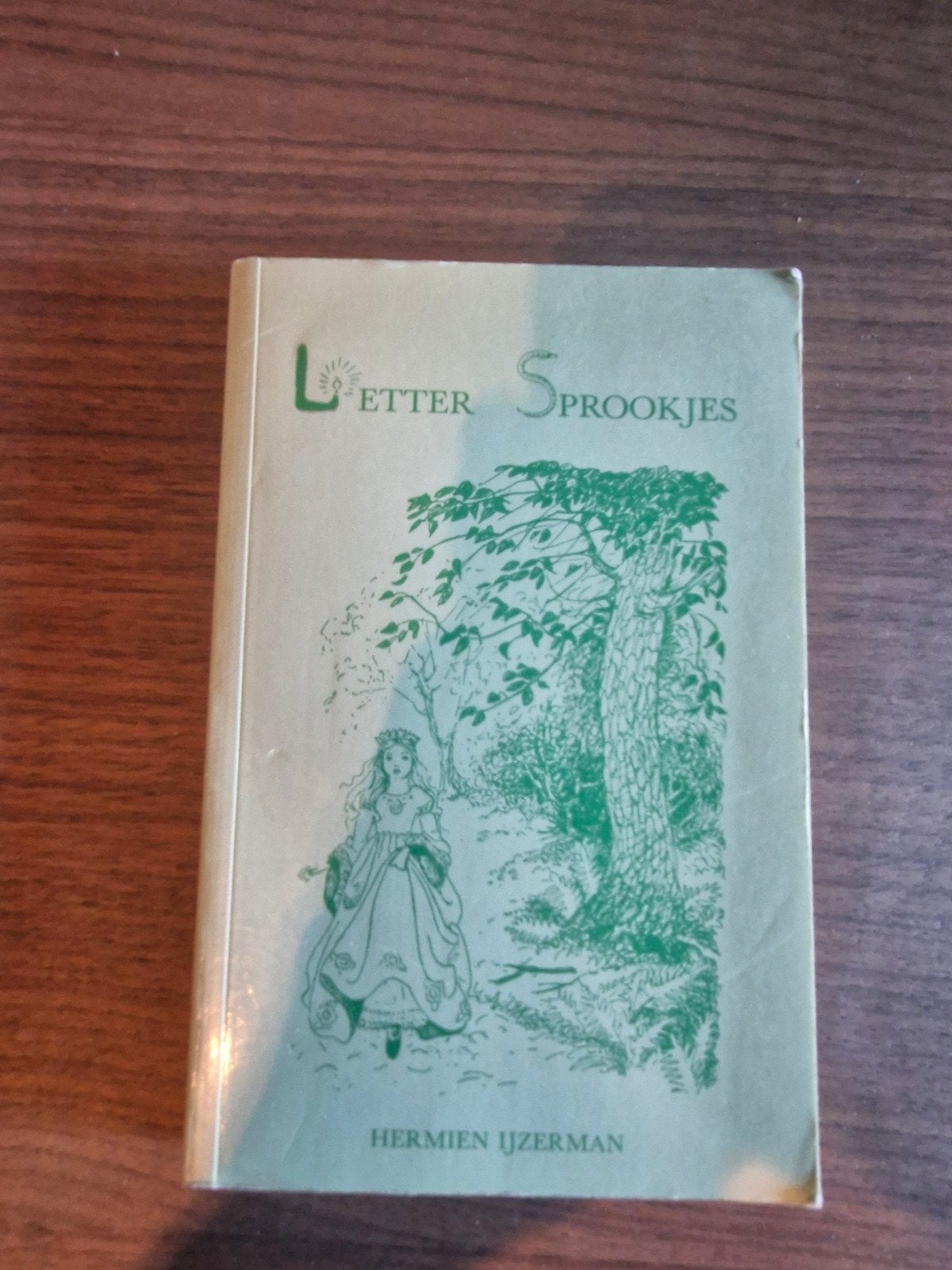 Letter Sprookjes - Hermien IJzerman (Vintage Boek), Boeken, Ophalen of Verzenden, Gelezen, Hermien IJzerman