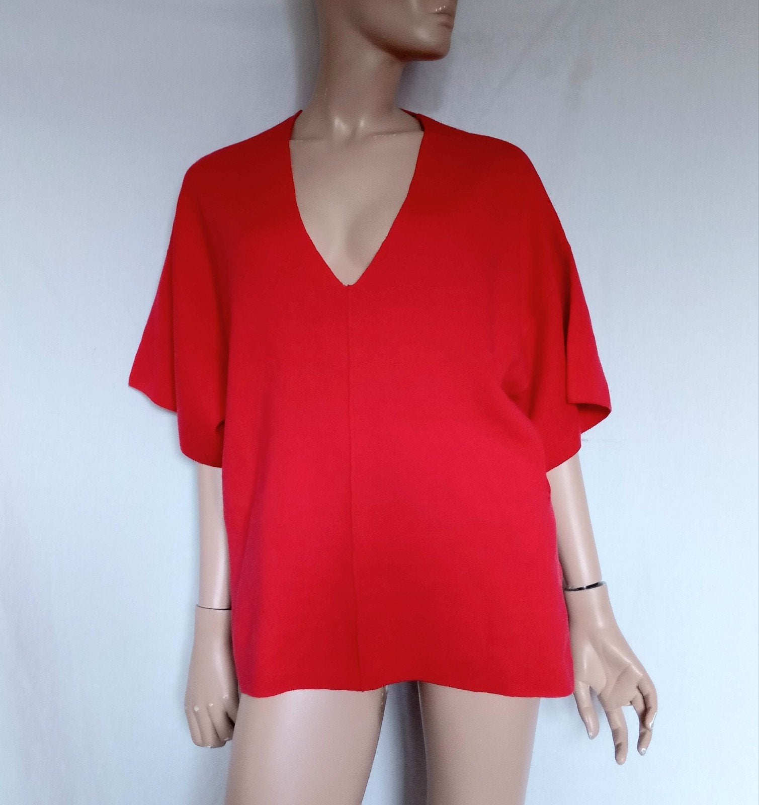 LAUREL ( ESCADA ) Trui , Maat 42 , WOL, Kleding | Dames, Ophalen of Verzenden, Zo goed als nieuw, Maat 42/44 (L), Rood