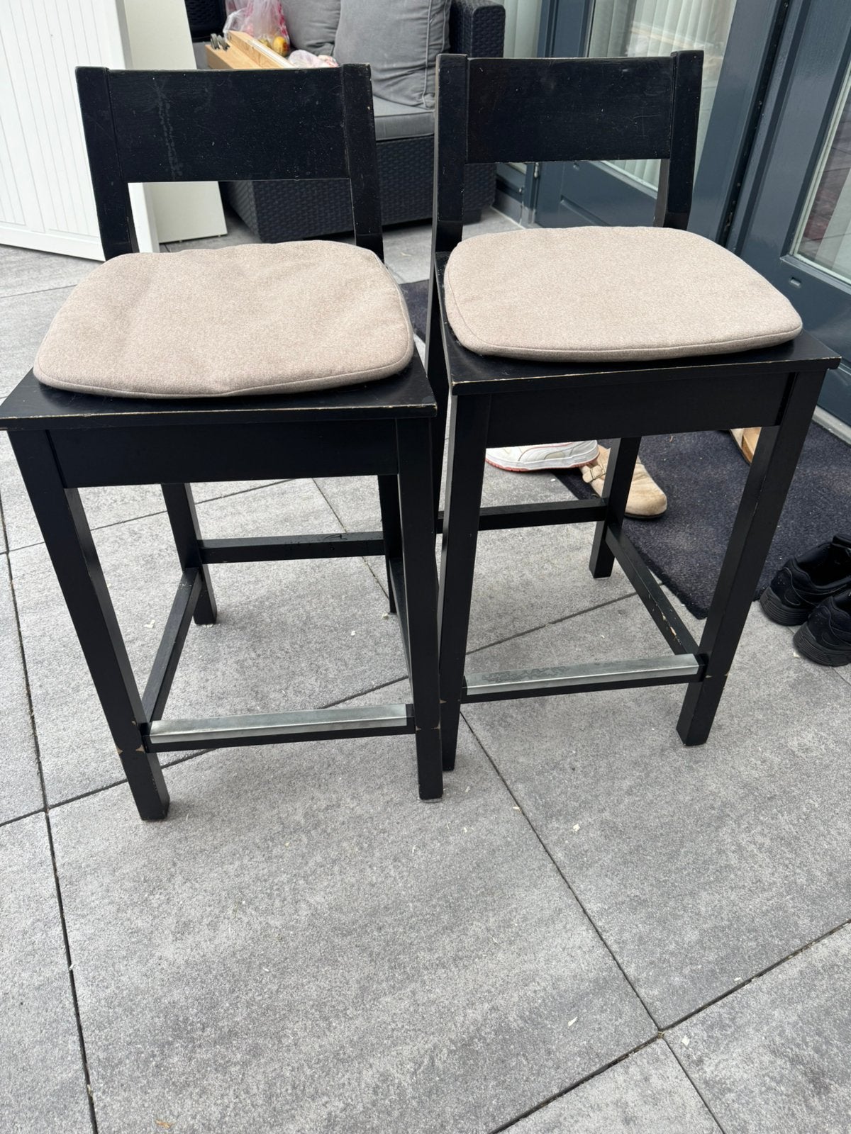Gratis twee barkrukken, 2 krukken, Ophalen of Verzenden, Zo goed als nieuw, 60 tot 90 cm