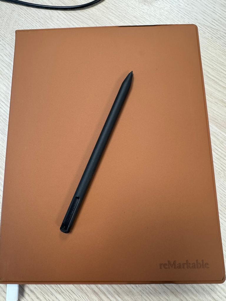 Remarkable 2+ hoes met toetsenbord + pen, Ophalen of Verzenden, Zo goed als nieuw, 8 GB, Wi-Fi