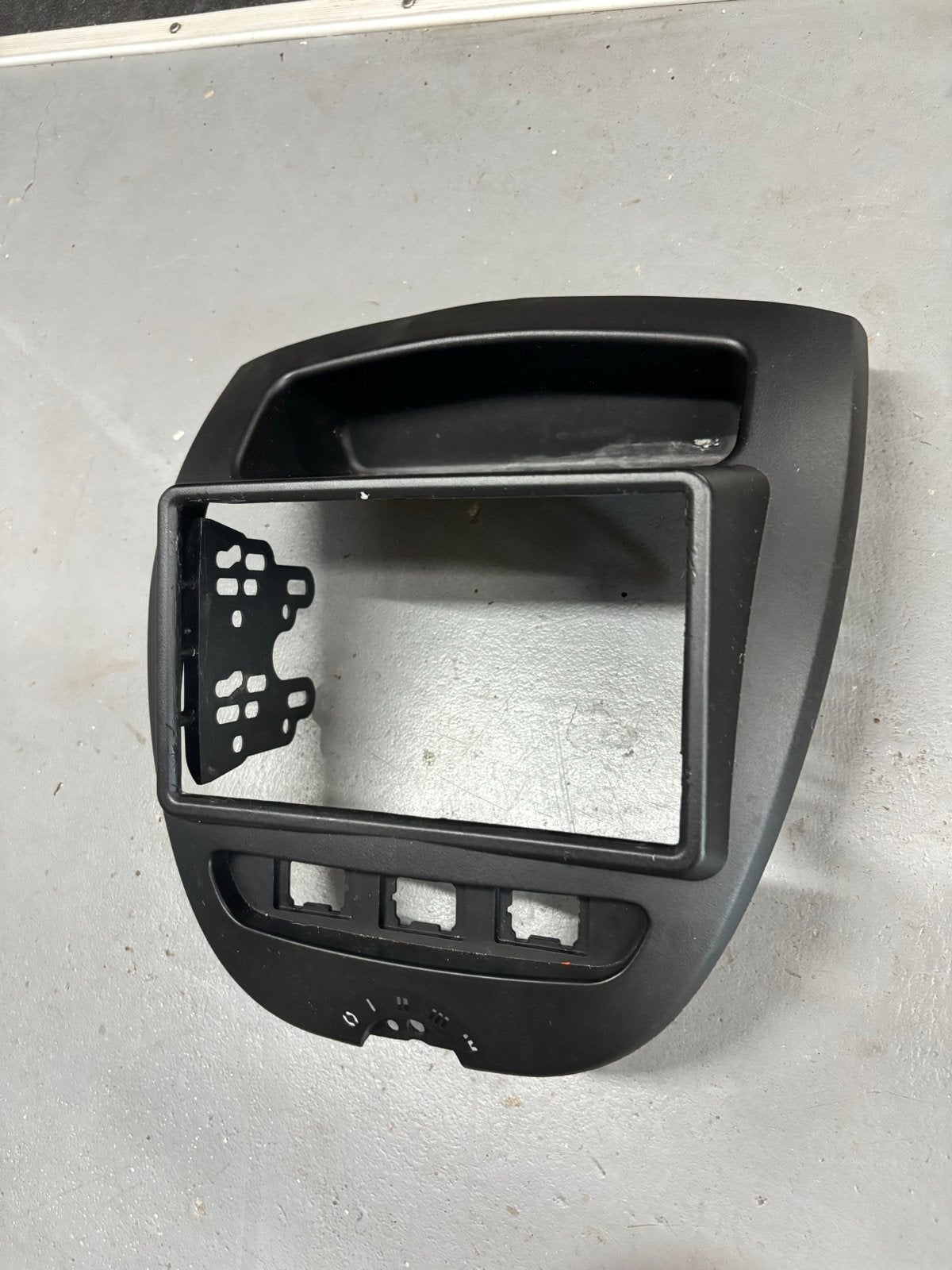Radioframe 2DIN Toyota Aygo, Peugeot 107, Citroën C1, Ophalen of Verzenden, Gebruikt, Citroën