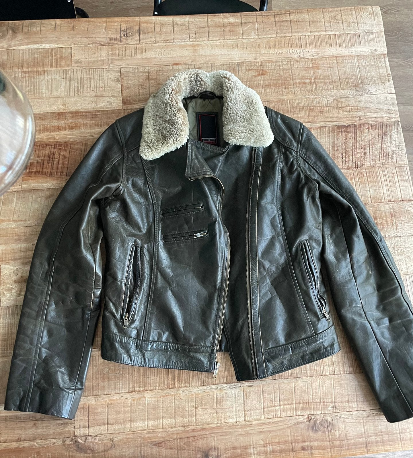 Mooie leren jas, vrijwel nooit gedragen, goede kwaliteit, Kleding | Dames, Ophalen, Zo goed als nieuw, Groen