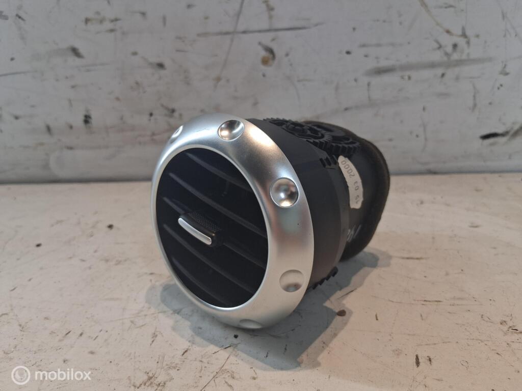 luchtrooster Audi TT 8N 1.8 5V ('98-'06) 8n0820901, Audi, Gebruikt, Audi, Ophalen of Verzenden