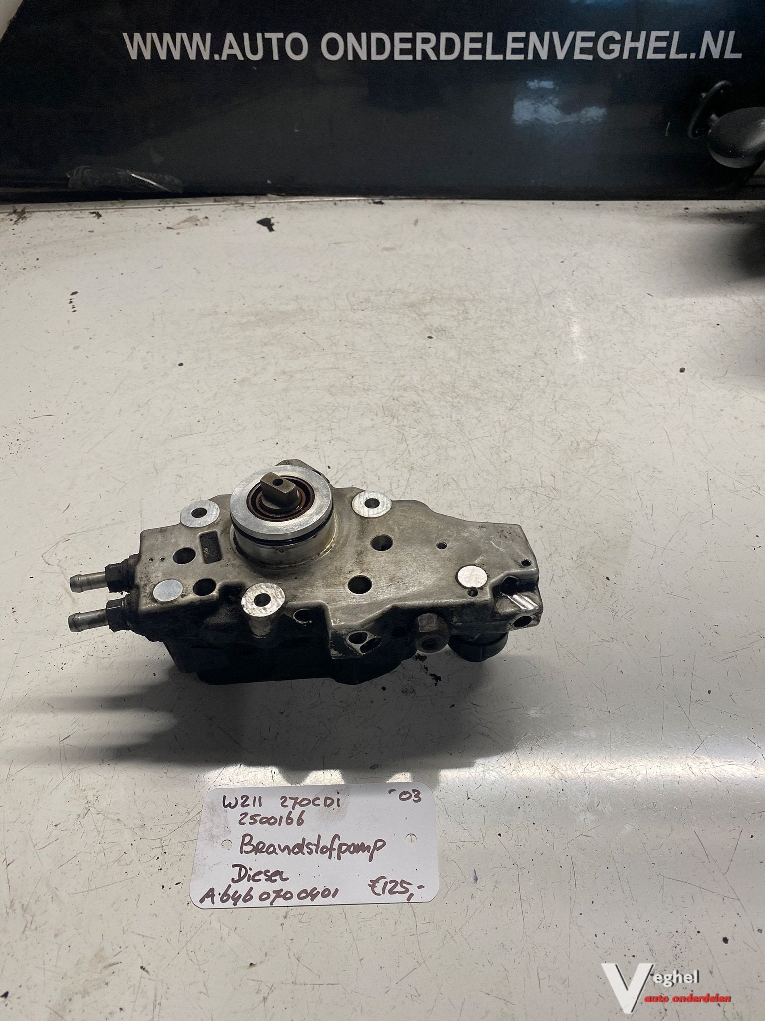 Mercedes W211 270cdi 2003 2500166 Dieselpomp  A 646 070 0401, Gebruikt, -, -, Ophalen of Verzenden