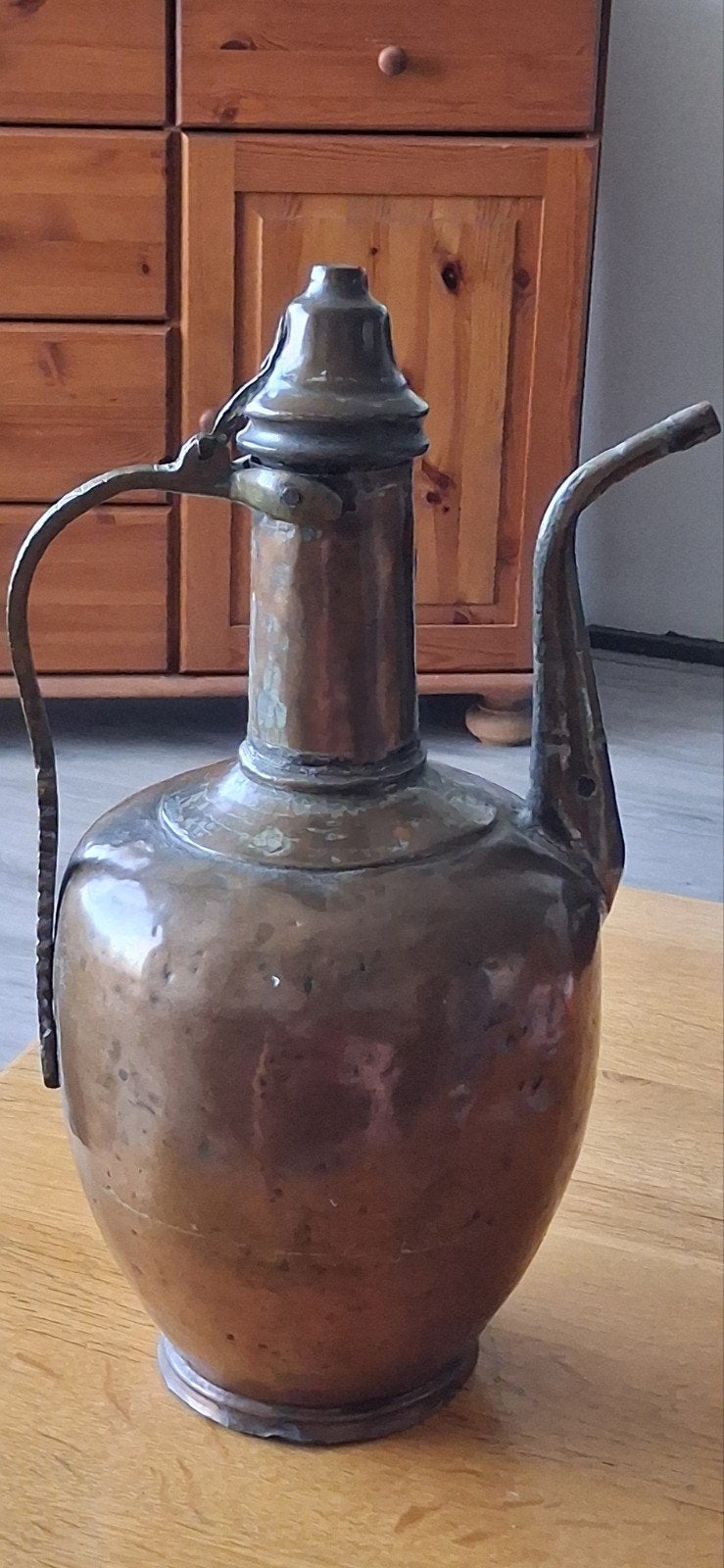 Antieke Koperen Waterkan met Scharnierend Deksel hoogte 40cm, Antiek en Kunst, Ophalen of Verzenden, Koper