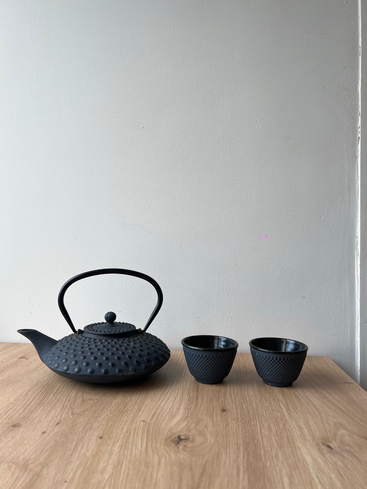 Bredemeijer theepot met 2 theekopjes - gietijzer, Gebruikt, Bredemeijer, Zwart, Metaal
