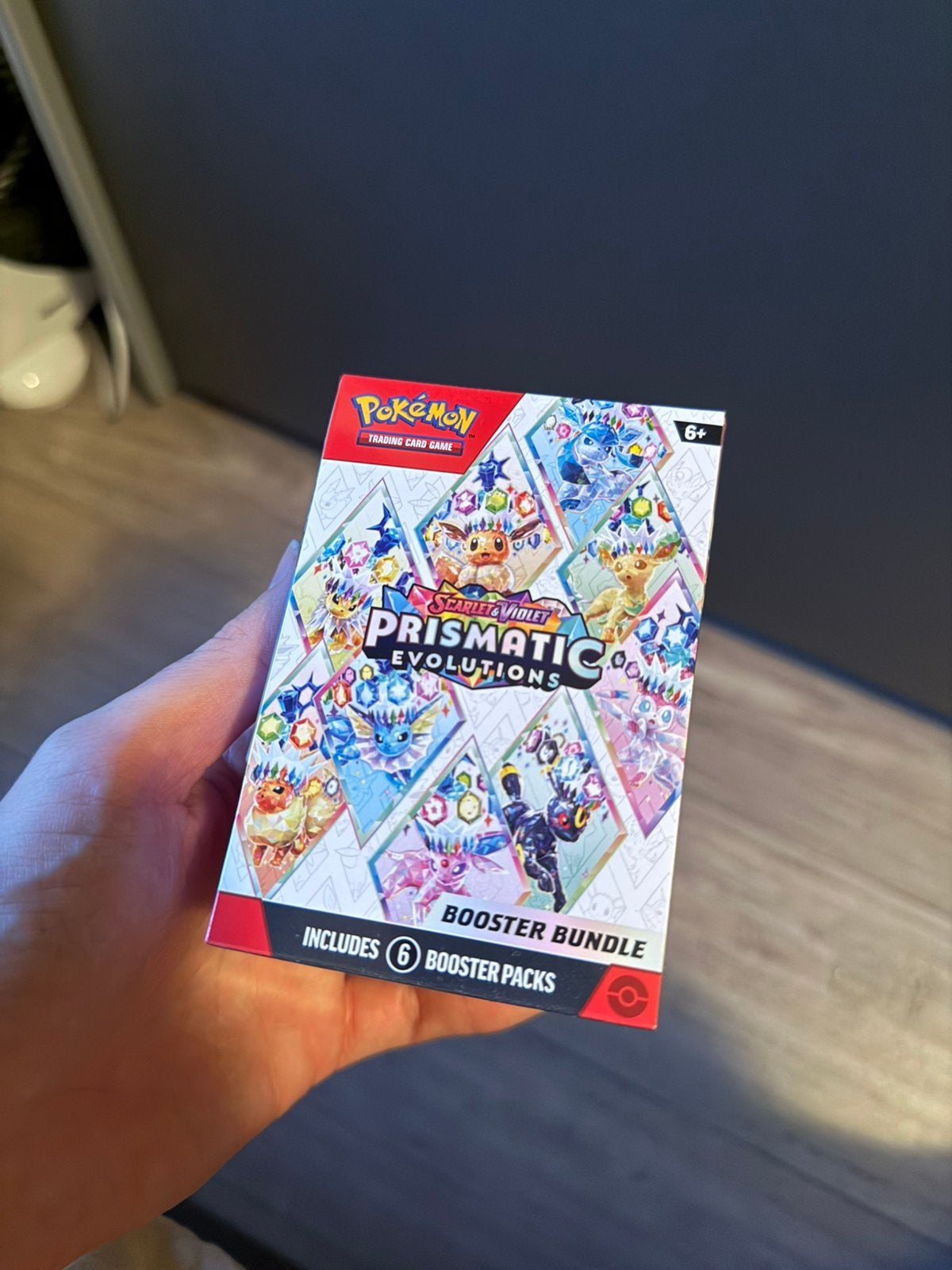 Prismatic evolutions booster bundle, Hobby en Vrije tijd, Verzamelkaartspellen | Pokémon, Ophalen, Nieuw, Booster