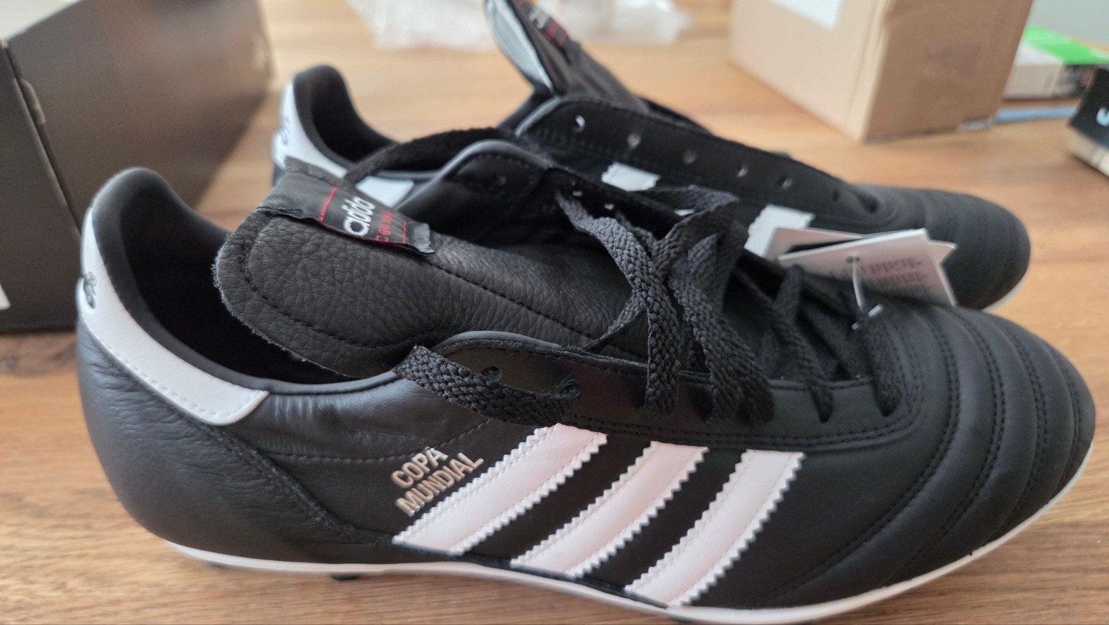 Copa Mundial voetbalschoenenmaat 44. Nieuw!, Schoenen, Nieuw, Maat L, Ophalen of Verzenden