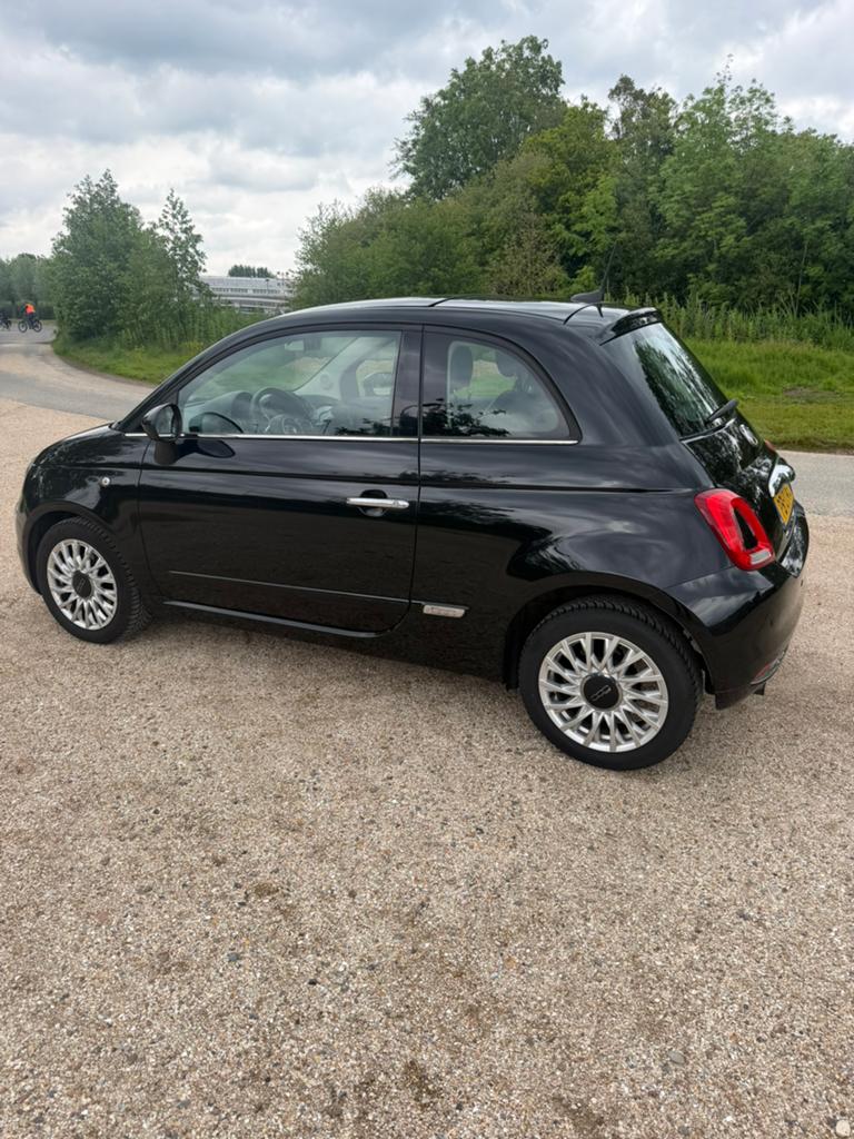 Fiat 500 Twinair/CarPlay/digitale cockpit/open panoramadak, Auto's, Voorwielaandrijving, Stof, 31 €/maand, Origineel Nederlands