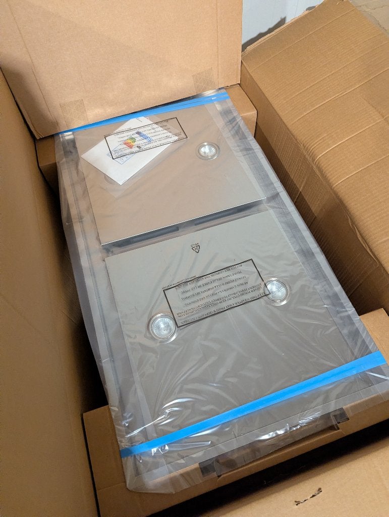 Nieuw in doos: AEG DCE3960HM Plafondafzuigkap, Overige typen, Motor, Nieuw, Ophalen of Verzenden