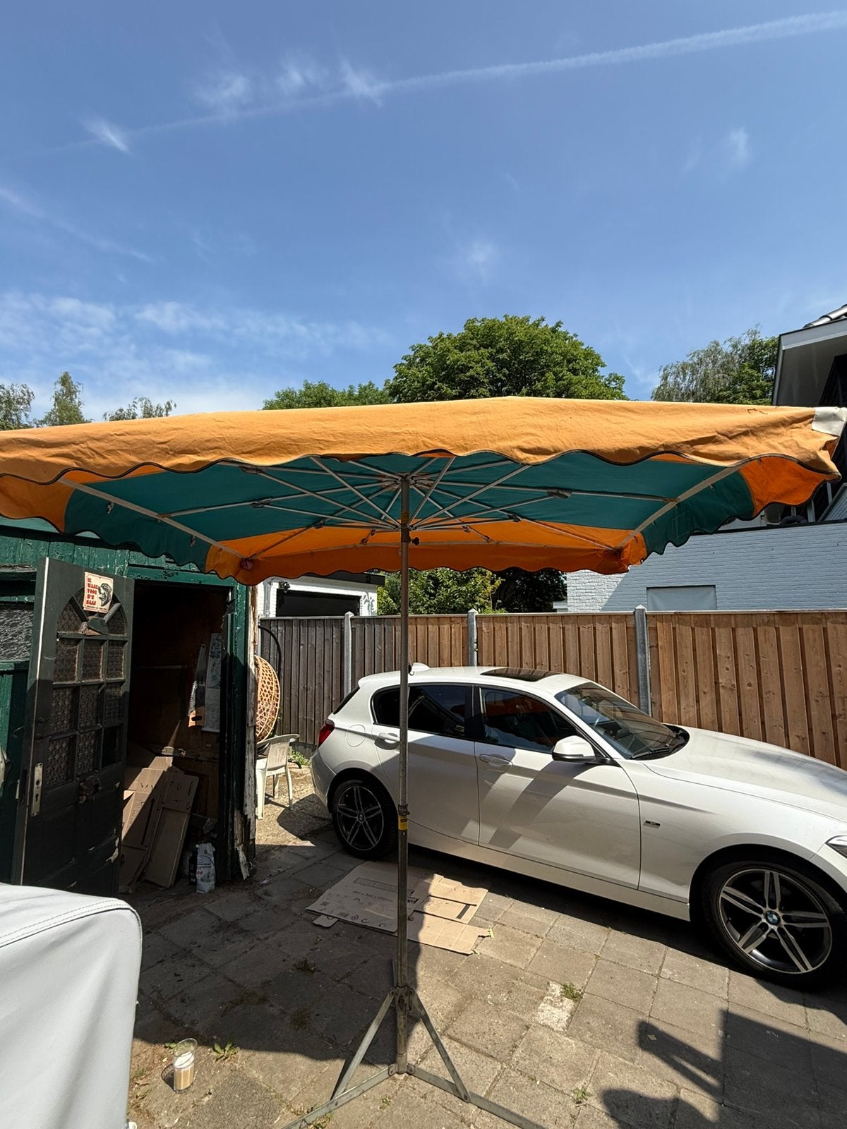 De bekende marktparasols van marerial foreign z.g.a.n., Ophalen, Material foreign, Opvouwbaar, Overige typen