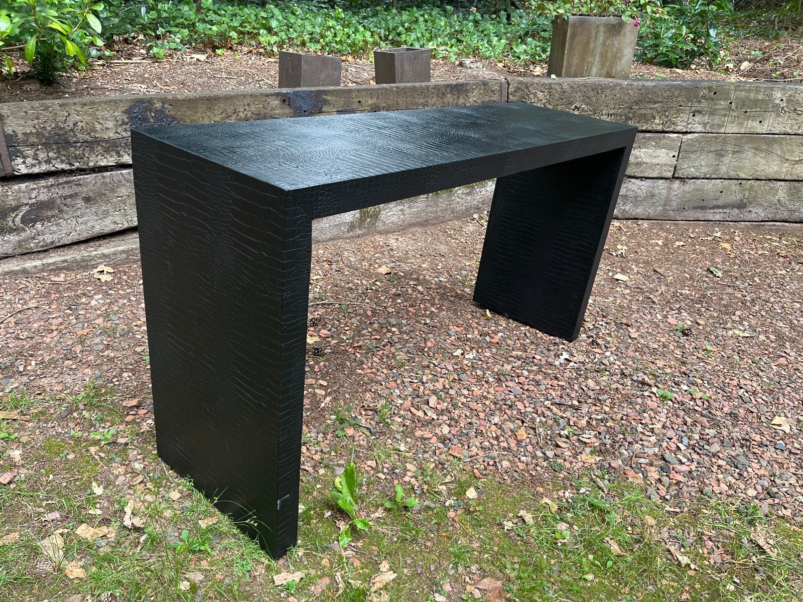 Japanse bijzettafel - Zwart met krokodillenleer textuur, Ophalen, Gebruikt, Overige materialen, 100 tot 150 cm