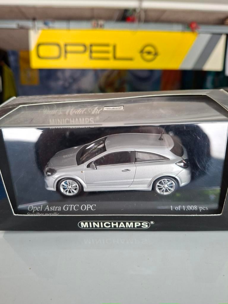 Opel astra  gtc  opc, Hobby en Vrije tijd, Ophalen of Verzenden, Auto