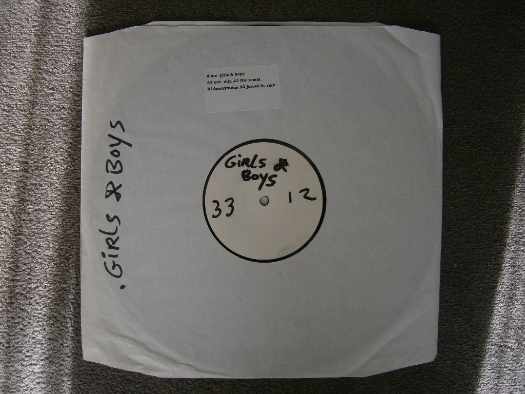 D-Me ‎– Girls & Boys. 2005. White Label. Club House, House, House, Zo goed als nieuw, 12 inch, Overige typen