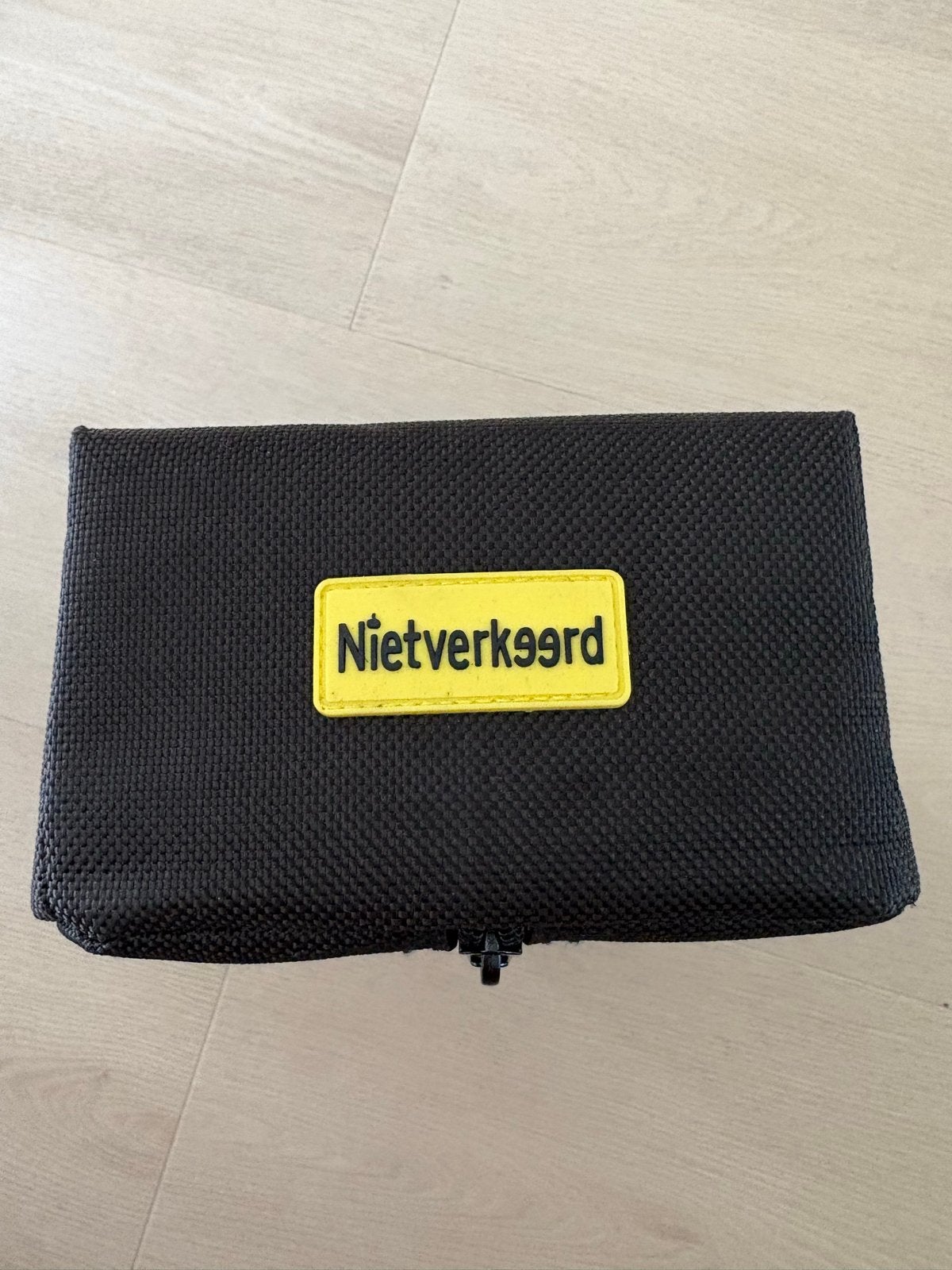 Nietverkeerd bagagedragerkussen met voetsteuntjes (z.g.a.n.), Ophalen, Achterzitje, Voetsteuntjes, 22 t/m 36 kg