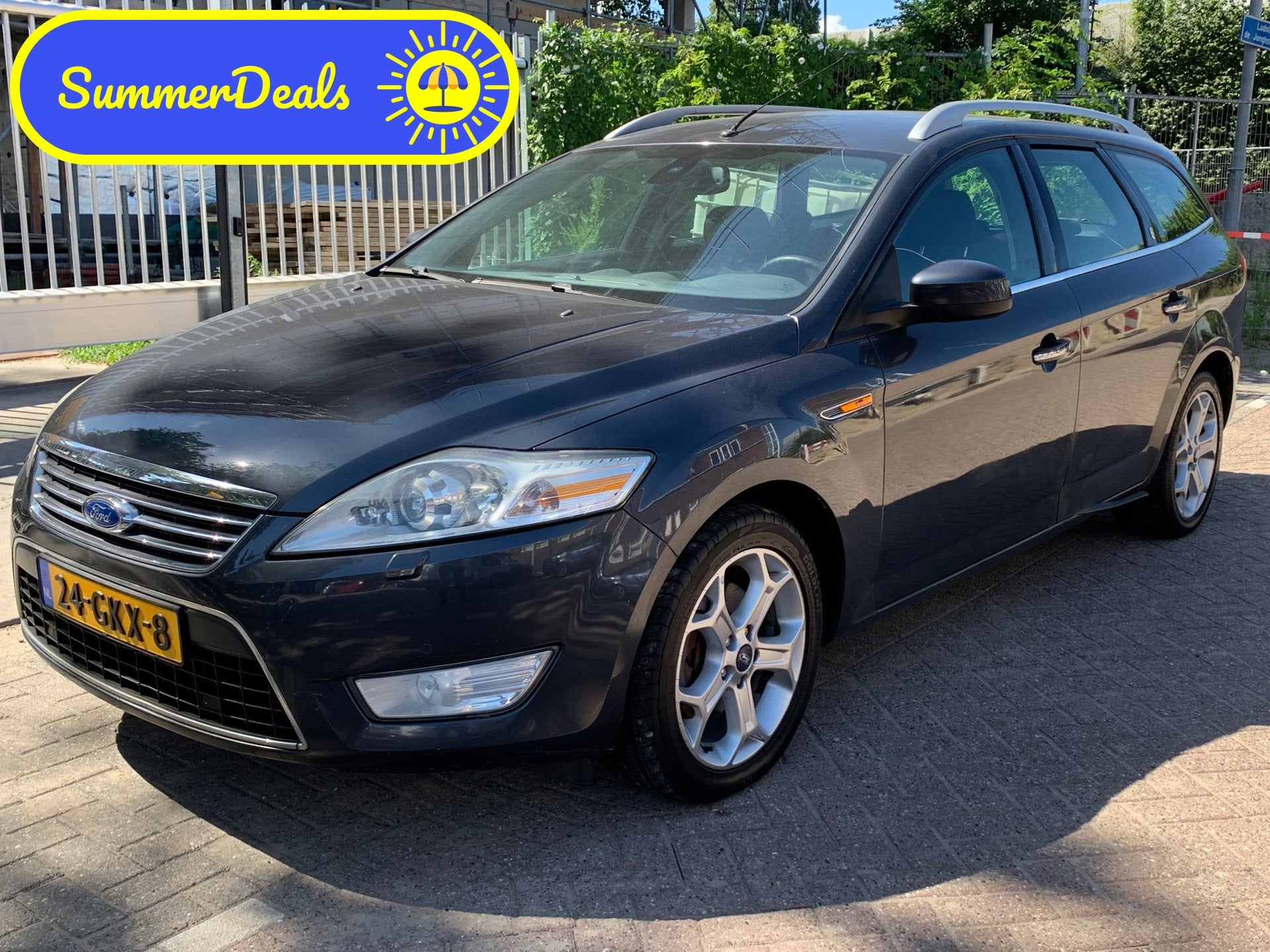 Ford Mondeo Wagon 2.3-16V Ghia|Automaat|Navigatie|Climate Co, Auto's, Ford, Dealer onderhouden, Stof, Gebruikt, Zwart