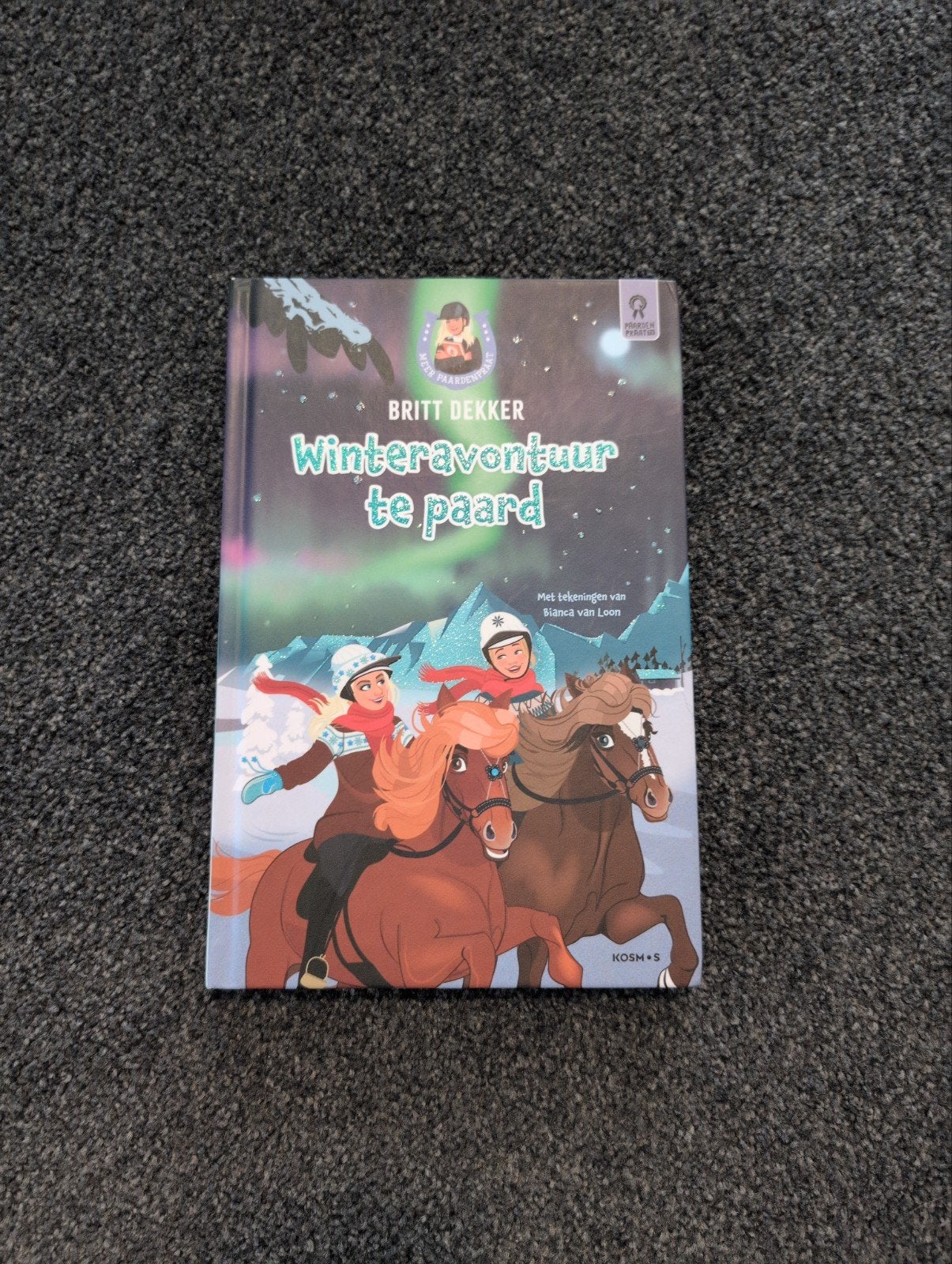 Britt Dekker - Winteravontuur te paard, Ophalen, Zo goed als nieuw, Britt Dekker, Fictie algemeen