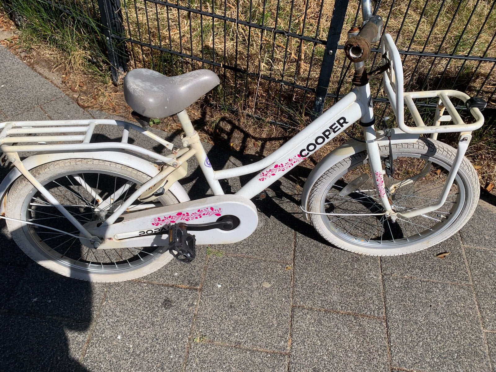 Stevige “ COOPER” Meisjes fiets 20 inch met verlichting, Fietsen en Brommers, Fietsen | Meisjes, Terugtraprem, Gebruikt, Ophalen of Verzenden