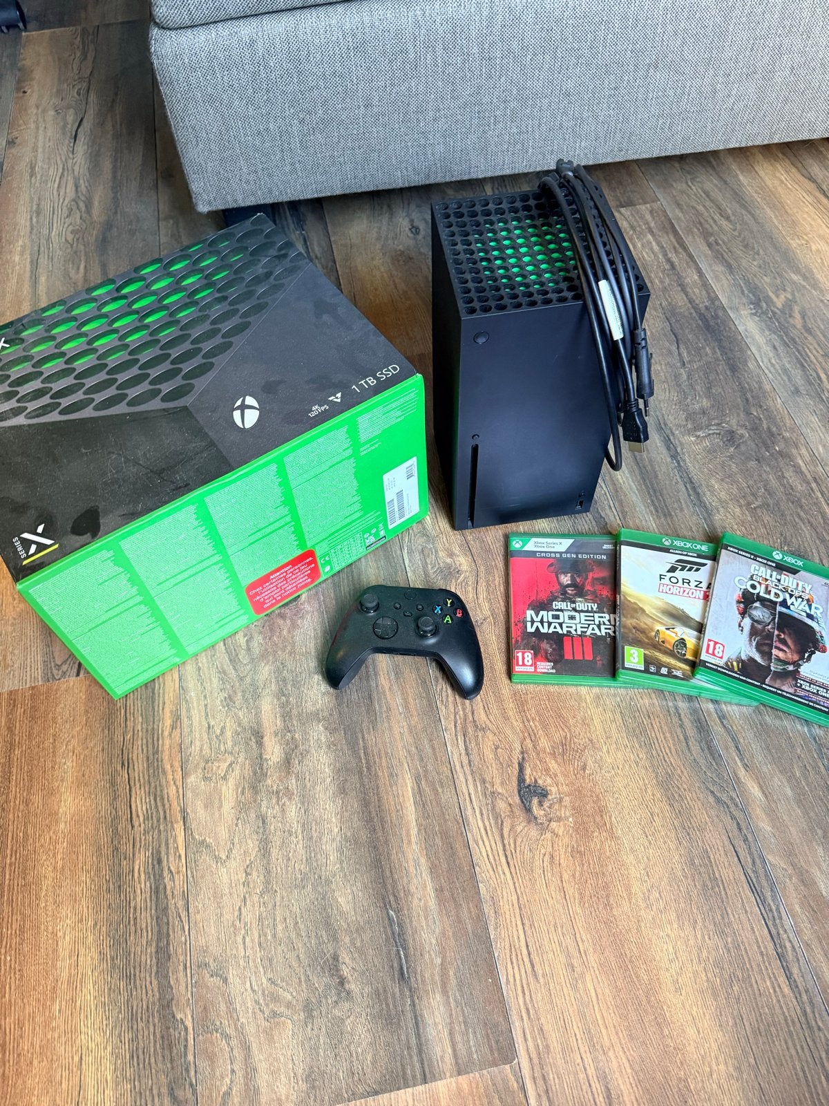 Xbox Series X 1TB met 3 games en controller, Spelcomputers en Games, Spelcomputers | Xbox Series X en S, Ophalen, Gebruikt, Xbox Series X